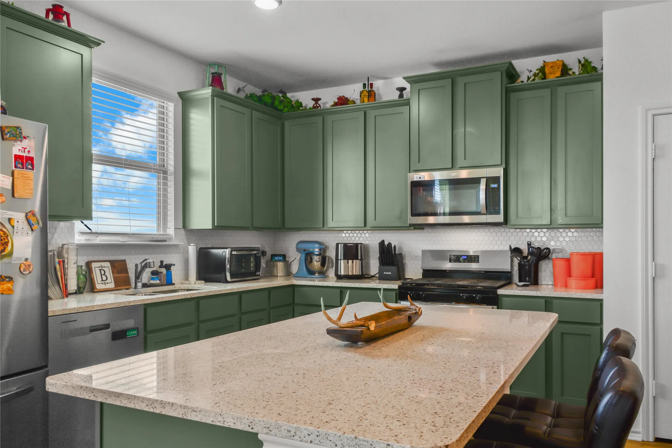 Single Family Residence For Sale in Johnson County , 808 Jaguar Ridge, Godley, Texas 76044, 3 Bedroom, 2 Bathroom, 2 Garage spaces, 1,492 Sqft, built in 2024, mls#21303828, Real Estate Agent in Godley, Homes For Sale in Johnson county, Homes For Sale in Godley, Realtor in Godley Texas, Real Estate Brokerage Independent Realty Texas, Luminita Cordes Realtor