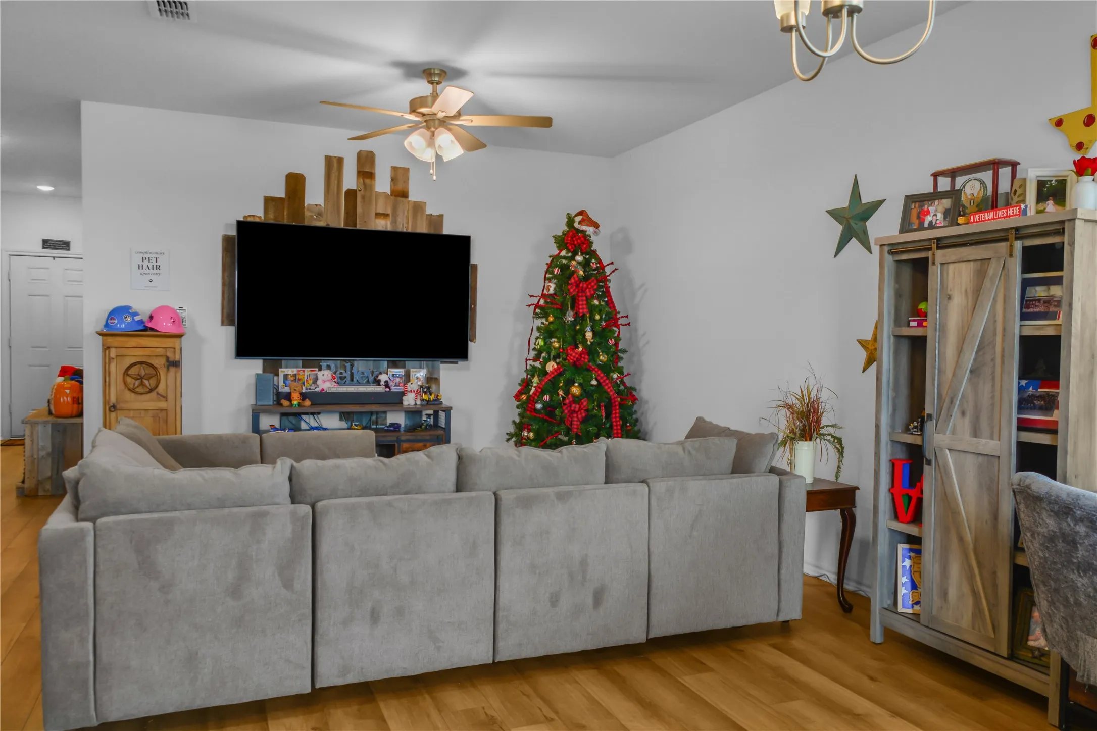 Single Family Residence For Sale in Johnson County , 808 Jaguar Ridge, Godley, Texas 76044, 3 Bedroom, 2 Bathroom, 2 Garage spaces, 1,492 Sqft, built in 2024, mls#21303828, Real Estate Agent in Godley, Homes For Sale in Johnson county, Homes For Sale in Godley, Realtor in Godley Texas, Real Estate Brokerage Independent Realty Texas, Luminita Cordes Realtor