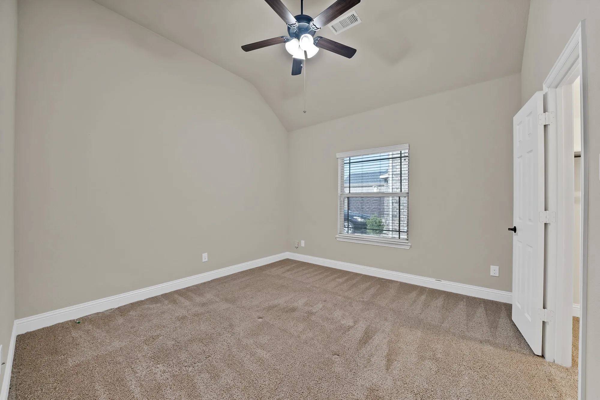 Single Family Residence For Sale in Tarrant County , 2662 La Jolla Boulevard, Grand Prairie, Texas 75054, 4 Bedroom, 3 Bathroom, 2 Garage spaces, 3,598 Sqft, built in 2020, mls#21354282, Real Estate Agent in Grand Prairie, Homes For Sale in Tarrant county, Homes For Sale in Grand Prairie, Realtor in Grand Prairie Texas, Real Estate Brokerage Independent Realty Texas, Luminita Cordes Realtor