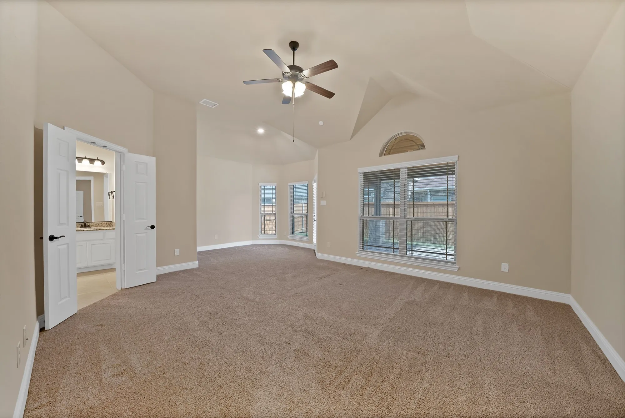 Single Family Residence For Sale in Tarrant County , 2662 La Jolla Boulevard, Grand Prairie, Texas 75054, 4 Bedroom, 3 Bathroom, 2 Garage spaces, 3,598 Sqft, built in 2020, mls#21354282, Real Estate Agent in Grand Prairie, Homes For Sale in Tarrant county, Homes For Sale in Grand Prairie, Realtor in Grand Prairie Texas, Real Estate Brokerage Independent Realty Texas, Luminita Cordes Realtor