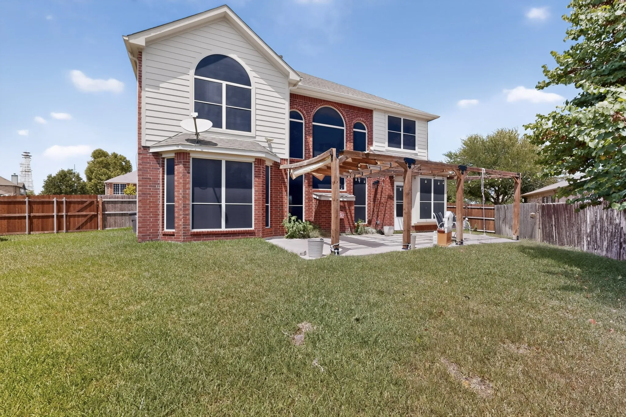 Single Family Residence For Rent in Denton County , 2712 Thorncreek Lane, Fort Worth, Texas 76177, 5 Bedroom, 4 Bathroom, 2 Garage spaces, 3,188 Sqft, built in 2005, mls#21356804, Real Estate Agent in Fort Worth, Homes For Rent in Denton county, Homes For Rent in Fort Worth, Realtor in Fort Worth Texas, Real Estate Brokerage Independent Realty Texas, Luminita Cordes Realtor