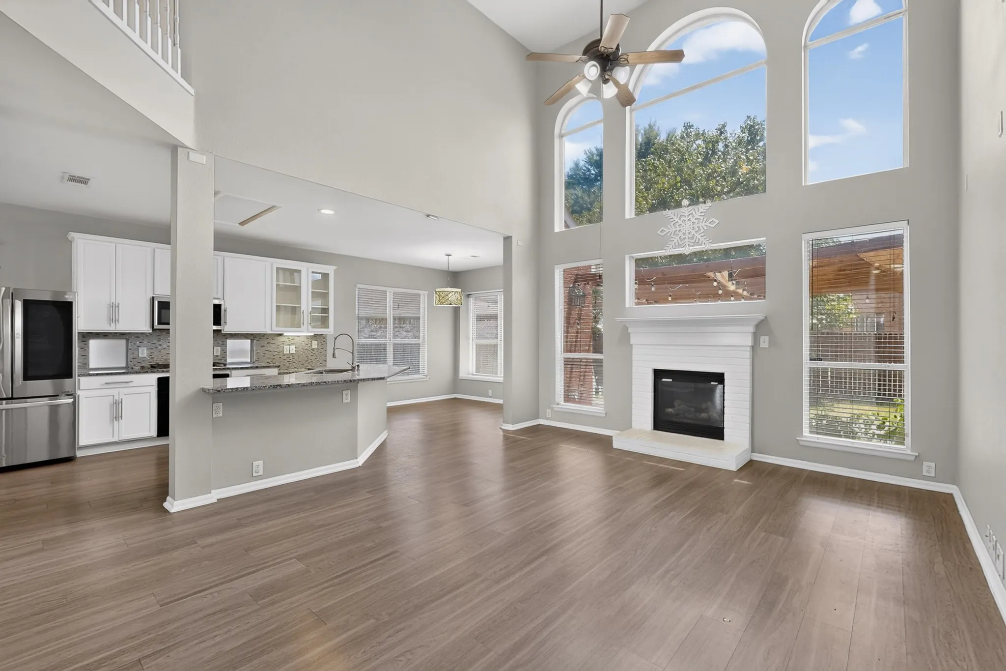 Single Family Residence For Rent in Denton County , 2712 Thorncreek Lane, Fort Worth, Texas 76177, 5 Bedroom, 4 Bathroom, 2 Garage spaces, 3,188 Sqft, built in 2005, mls#21356804, Real Estate Agent in Fort Worth, Homes For Rent in Denton county, Homes For Rent in Fort Worth, Realtor in Fort Worth Texas, Real Estate Brokerage Independent Realty Texas, Luminita Cordes Realtor