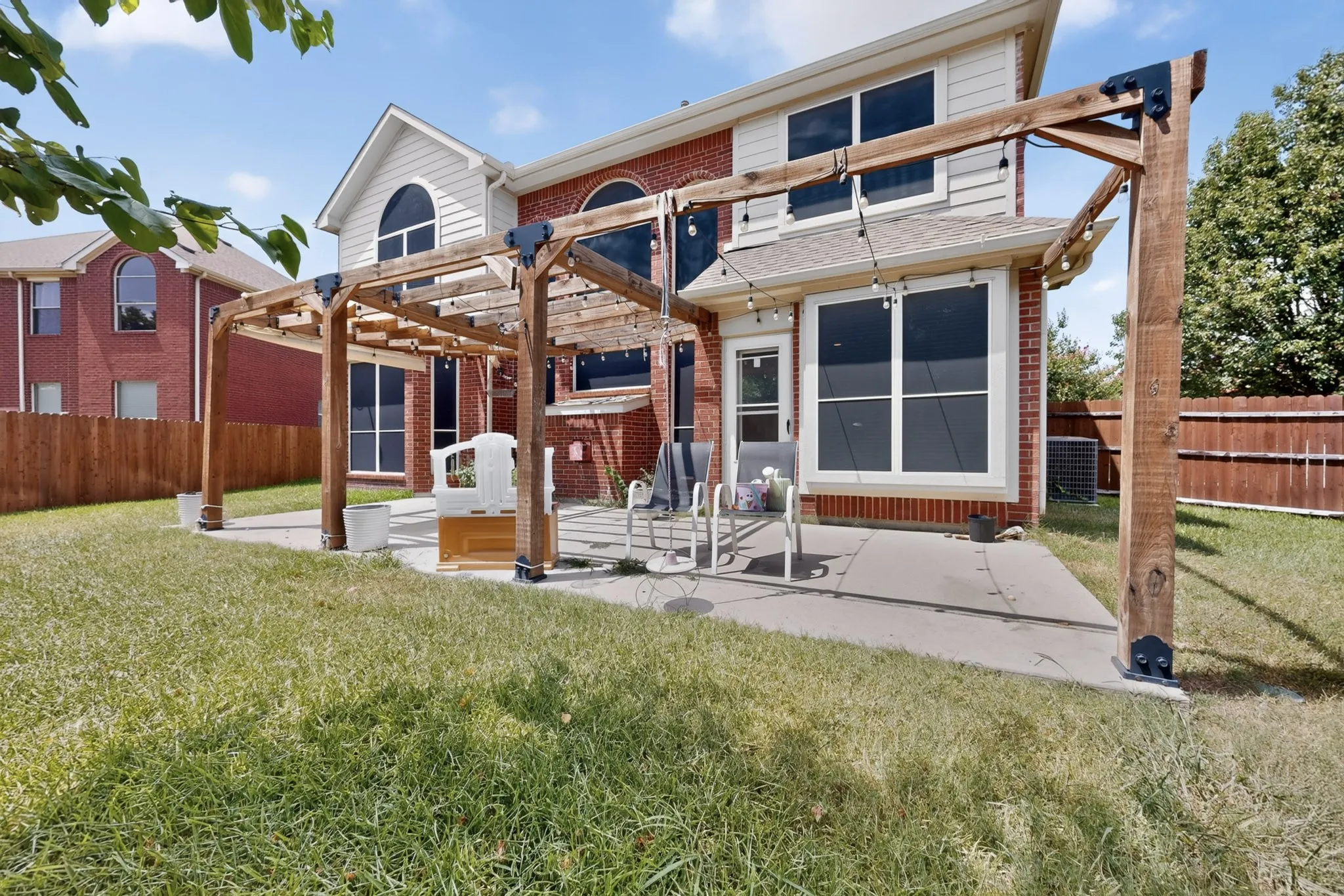 Single Family Residence For Rent in Denton County , 2712 Thorncreek Lane, Fort Worth, Texas 76177, 5 Bedroom, 4 Bathroom, 2 Garage spaces, 3,188 Sqft, built in 2005, mls#21356804, Real Estate Agent in Fort Worth, Homes For Rent in Denton county, Homes For Rent in Fort Worth, Realtor in Fort Worth Texas, Real Estate Brokerage Independent Realty Texas, Luminita Cordes Realtor