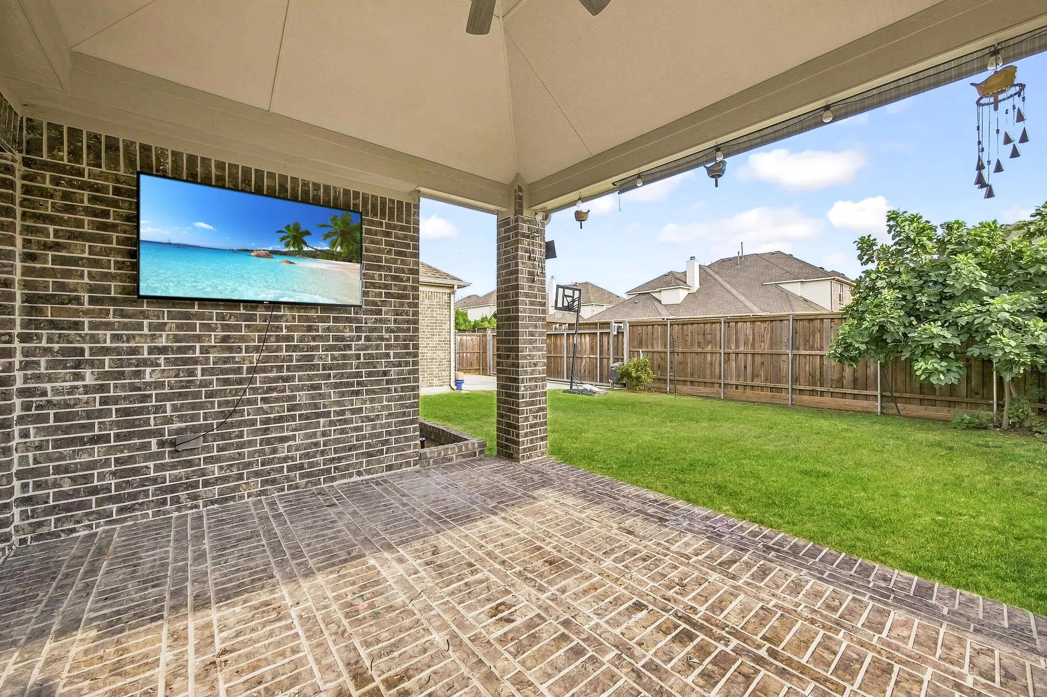 Single Family Residence For Sale in Denton County , 3103 Aerial Drive, Frisco, Texas 75033, 6 Bedroom, 4 Bathroom, 2 Garage spaces, 4,290 Sqft, built in 2013, mls#21339972, Real Estate Agent in Frisco, Homes For Sale in Denton county, Homes For Sale in Frisco, Realtor in Frisco Texas, Real Estate Brokerage Independent Realty Texas, Luminita Cordes Realtor