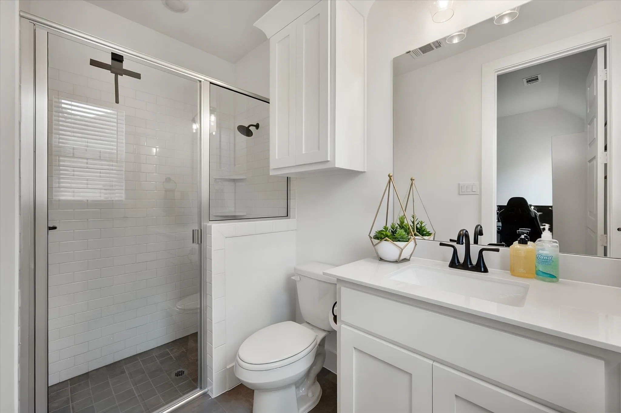 Single Family Residence For Sale in Tarrant County , 2109 Glenbrook Street, Haslet, Texas 76052, 4 Bedroom, 4 Bathroom, 3 Garage spaces, 3,696 Sqft, built in 2023, mls#21347230, Real Estate Agent in Haslet, Homes For Sale in Tarrant county, Homes For Sale in Haslet, Realtor in Haslet Texas, Real Estate Brokerage Independent Realty Texas, Luminita Cordes Realtor