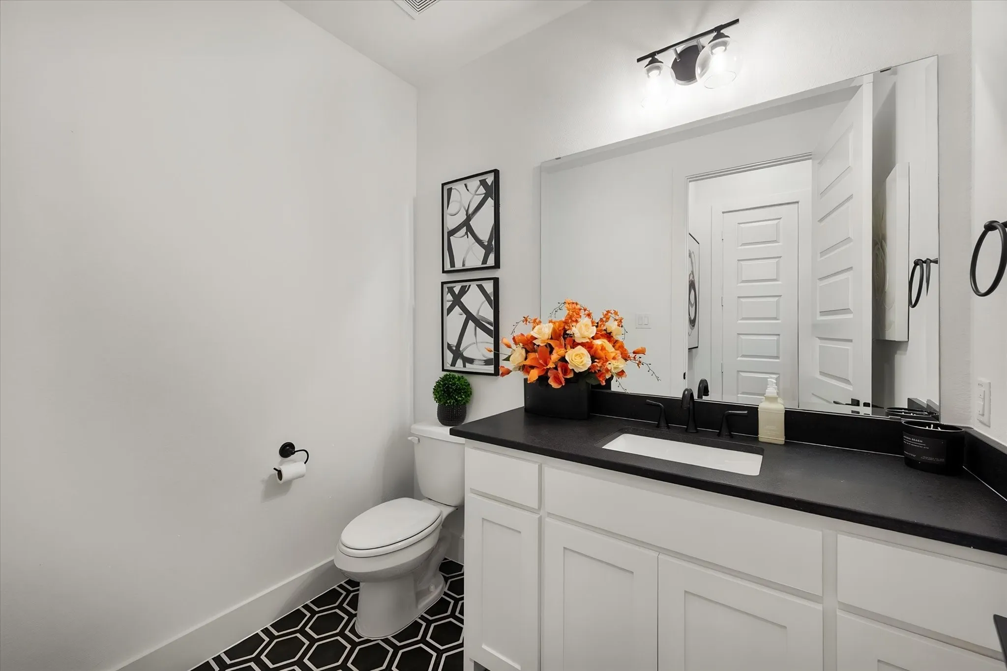 Single Family Residence For Sale in Tarrant County , 2109 Glenbrook Street, Haslet, Texas 76052, 4 Bedroom, 4 Bathroom, 3 Garage spaces, 3,696 Sqft, built in 2023, mls#21347230, Real Estate Agent in Haslet, Homes For Sale in Tarrant county, Homes For Sale in Haslet, Realtor in Haslet Texas, Real Estate Brokerage Independent Realty Texas, Luminita Cordes Realtor