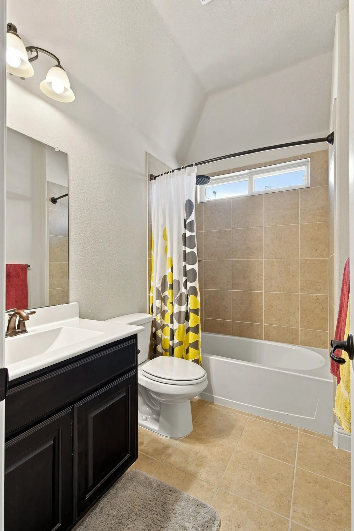 Guest bathroom upstairs