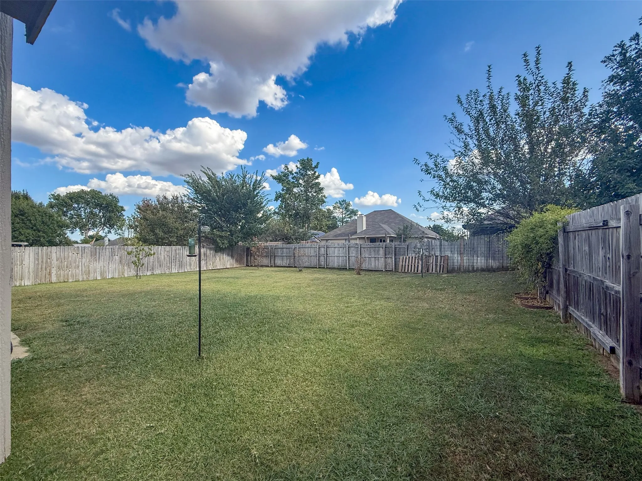 Single Family Residence For Sale in Denton County , 219 Quail Run, Aubrey, Texas 76227, 3 Bedroom, 2 Bathroom, 2 Garage spaces, 1,267 Sqft, built in 2006, Price $299,900, mls#21355368, Real Estate Agent in Aubrey, Homes For Sale in Denton county, Homes For Sale in Aubrey, Realtor in Aubrey Texas, Real Estate Brokerage Independent Realty Texas, Luminita Cordes Realtor