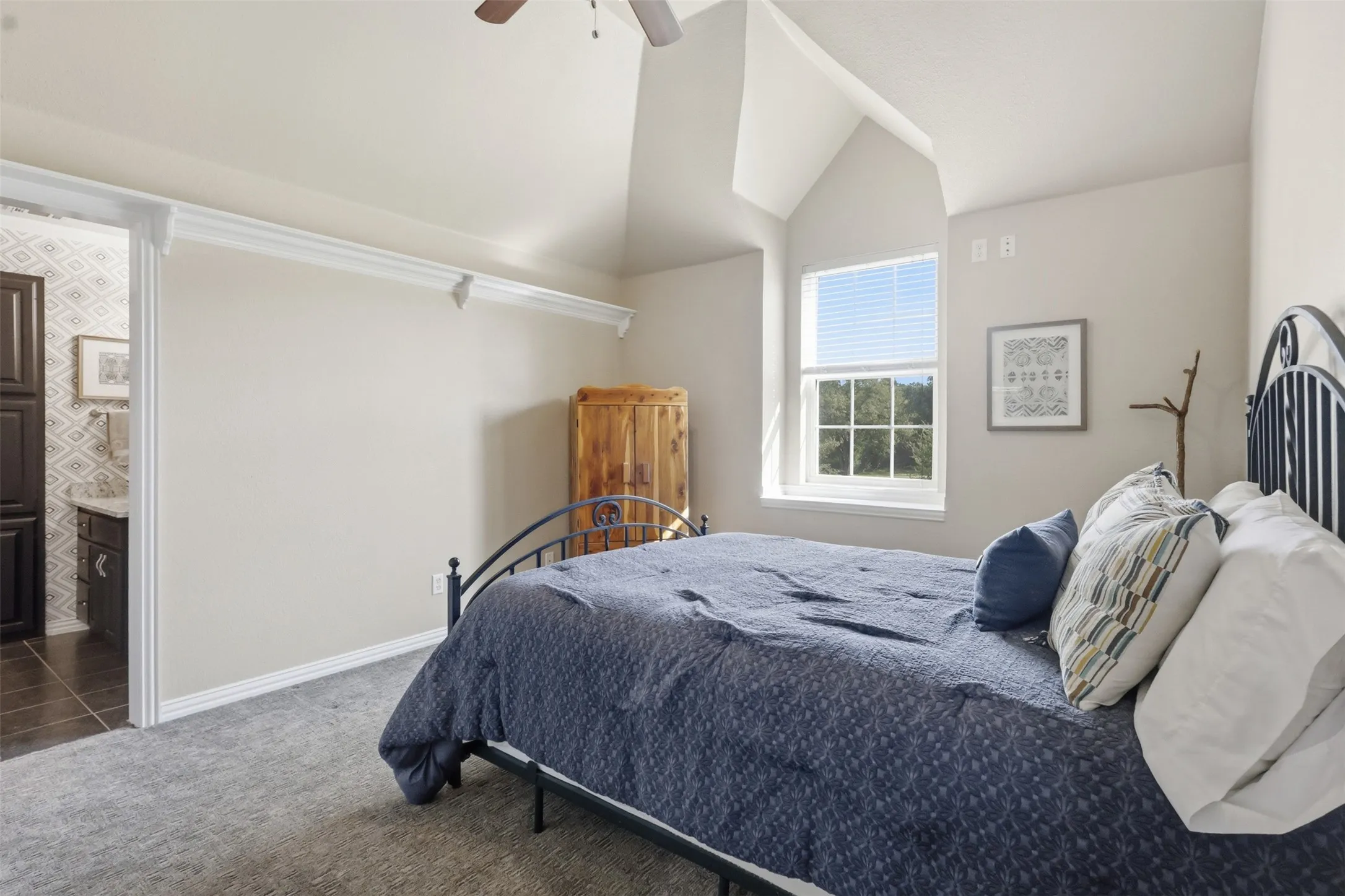 Single Family Residence For Sale in Denton County , 4005 Brooks Court, Highland Village, Texas 76226, 4 Bedroom, 3 Bathroom, 3 Garage spaces, 3,511 Sqft, built in 1996, mls#21349261, Real Estate Agent in Highland Village, Homes For Sale in Denton county, Homes For Sale in Highland Village, Realtor in Highland Village Texas, Real Estate Brokerage Independent Realty Texas, Luminita Cordes Realtor