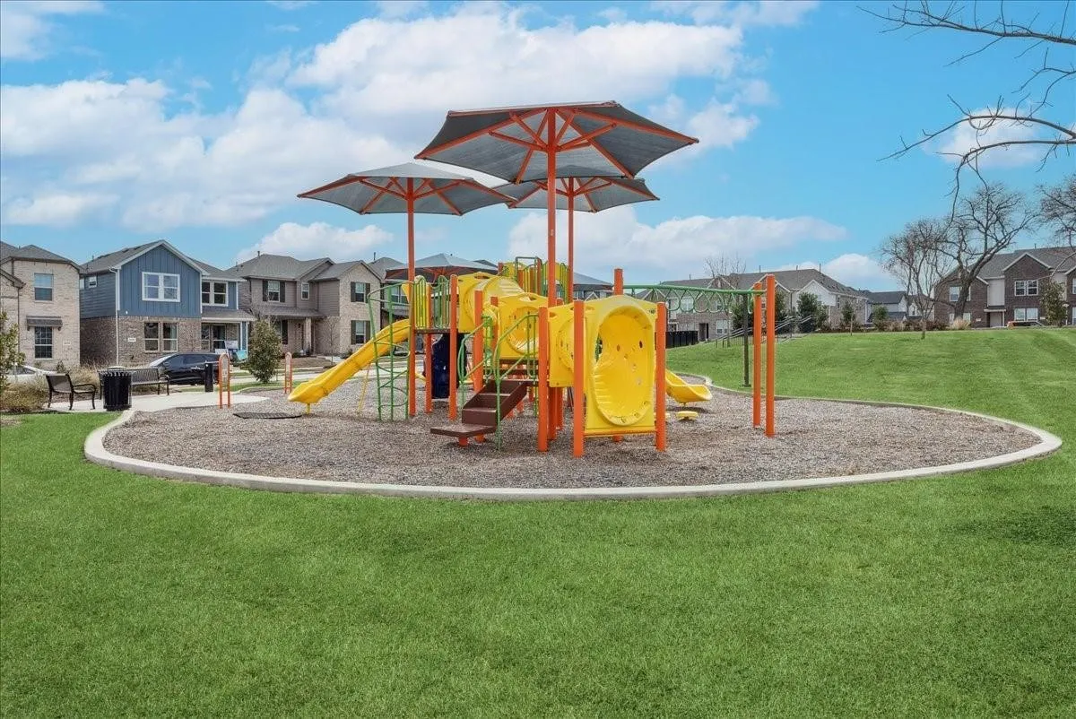 Townhouse For Sale in Tarrant County , 5103 Community Street, Haltom City, Texas 76117, 3 Bedroom, 3 Bathroom, 2 Garage spaces, 1,816 Sqft, built in 2023, mls#21356872, Real Estate Agent in Haltom City, Homes For Sale in Tarrant county, Homes For Sale in Haltom City, Realtor in Haltom City Texas, Real Estate Brokerage Independent Realty Texas, Luminita Cordes Realtor