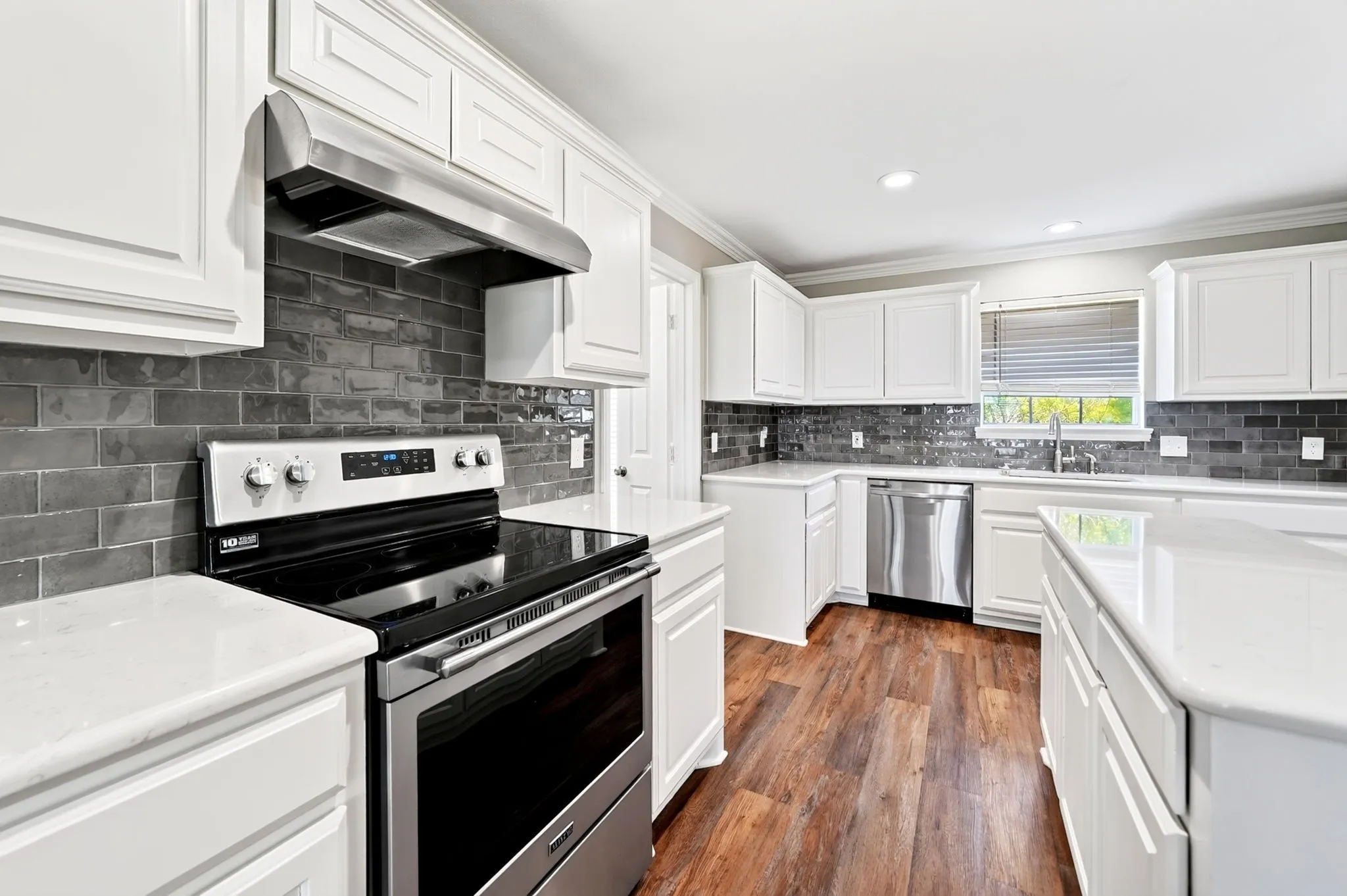 Single Family Residence For Sale in Rockwall County , 118 Haley Drive, Fate, Texas 75189, 3 Bedroom, 3 Bathroom, 2 Garage spaces, 2,214 Sqft, built in 2006, mls#21356732, Real Estate Agent in Fate, Homes For Sale in Rockwall county, Homes For Sale in Fate, Realtor in Fate Texas, Real Estate Brokerage Independent Realty Texas, Luminita Cordes Realtor