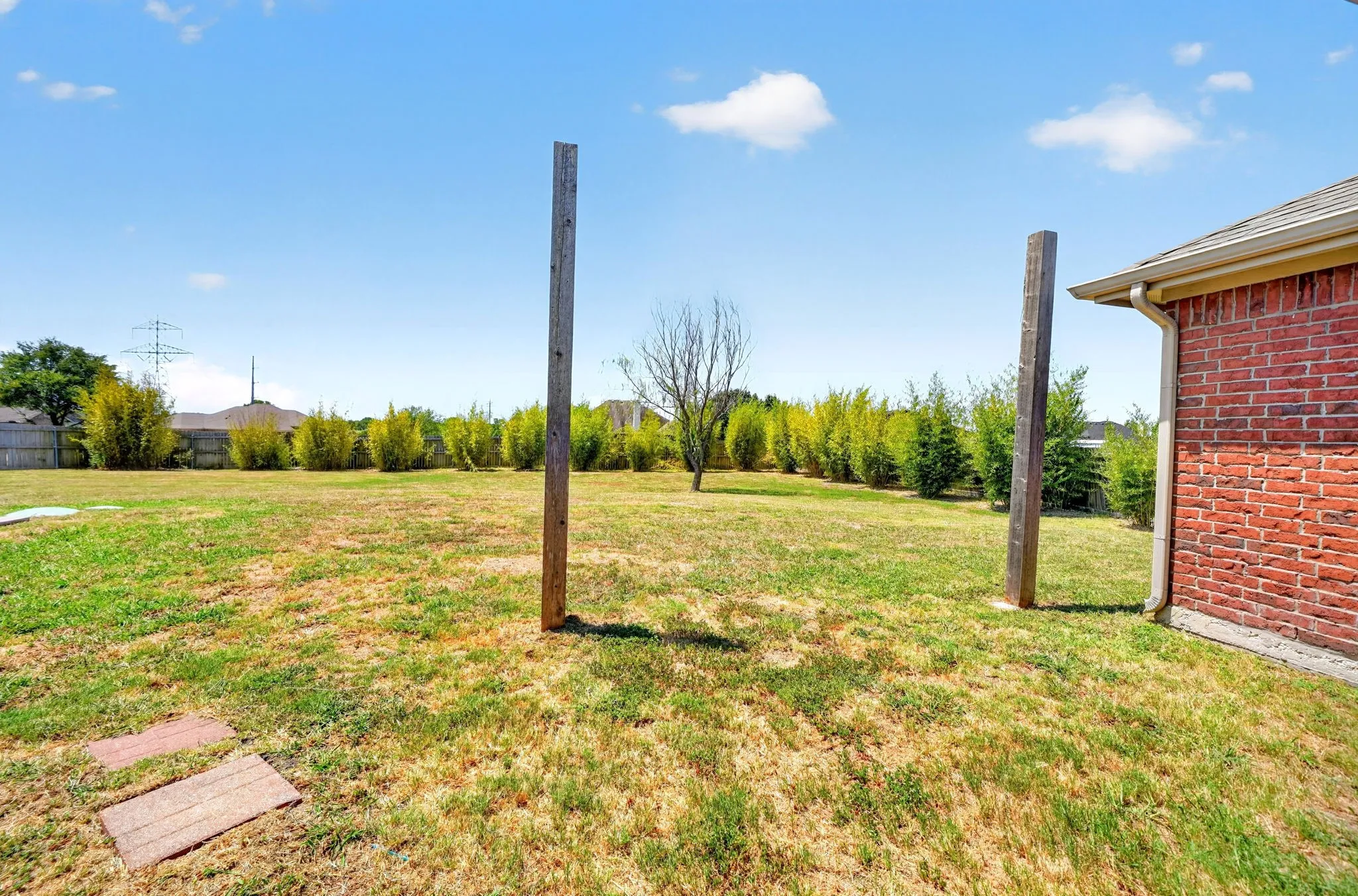 Single Family Residence For Sale in Rockwall County , 118 Haley Drive, Fate, Texas 75189, 3 Bedroom, 3 Bathroom, 2 Garage spaces, 2,214 Sqft, built in 2006, mls#21356732, Real Estate Agent in Fate, Homes For Sale in Rockwall county, Homes For Sale in Fate, Realtor in Fate Texas, Real Estate Brokerage Independent Realty Texas, Luminita Cordes Realtor