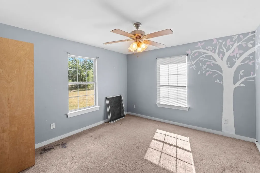 Single Family Residence For Sale in Hopkins County , 2750 County Road 4772, Sulphur Springs, Texas 75482, 4 Bedroom, 2 Bathroom, Garage spaces, 1,984 Sqft, built in 1984, mls#21356633, Real Estate Agent in Sulphur Springs, Homes For Sale in Hopkins county, Homes For Sale in Sulphur Springs, Realtor in Sulphur Springs Texas, Real Estate Brokerage Independent Realty Texas, Luminita Cordes Realtor
