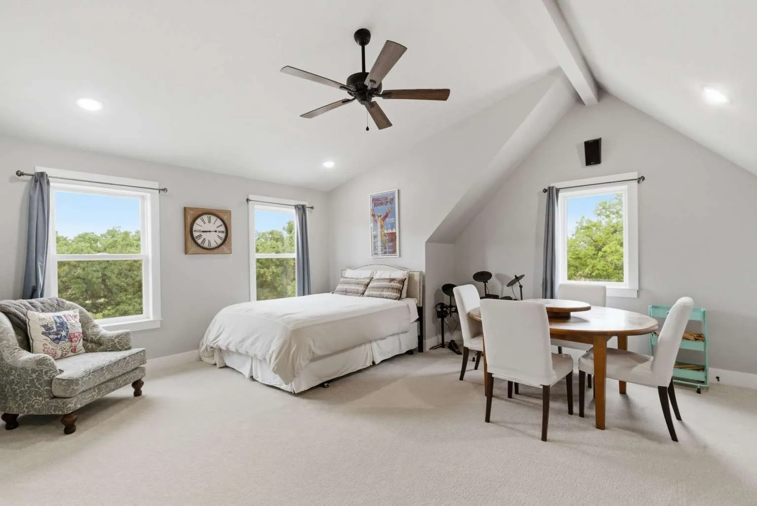 Single Family Residence For Sale in Parker County , 1012 Cheyenne Road, Poolville, Texas 76487, 5 Bedroom, 7 Bathroom, 2 Garage spaces, 4,163 Sqft, built in 2022, Price $1,450,000, mls#21356891, Real Estate Agent in Poolville, Homes For Sale in Parker county, Homes For Sale in Poolville, Realtor in Poolville Texas, Real Estate Brokerage Independent Realty Texas, Luminita Cordes Realtor