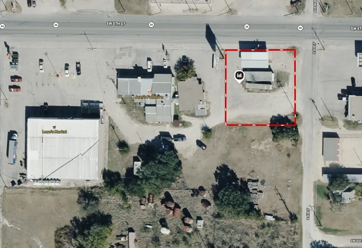 Warehouse For Sale in Callahan County , 341 ST HWY 36 Highway, Cross Plains, Texas 76443, 0, 0, Garage spaces, 800 Sqft, built in 1960, Price $250,000, mls#21353987, Real Estate Agent in Cross Plains, Homes For Sale in Callahan county, Homes For Sale in Cross Plains, Realtor in Cross Plains Texas, Real Estate Brokerage Independent Realty Texas, Luminita Cordes Realtor
