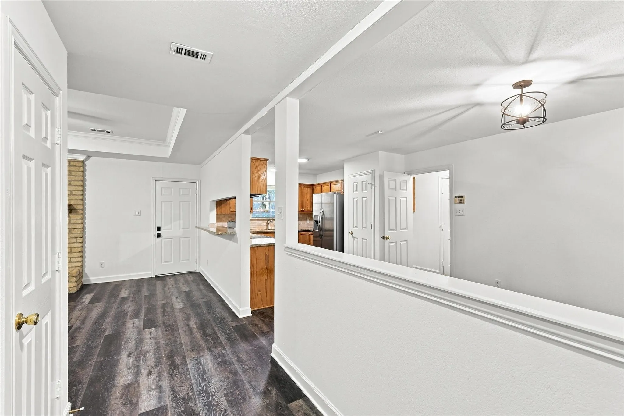 Single Family Residence For Sale in Kaufman County , 6103 W Highway 175, Kaufman, Texas 75142, 3 Bedroom, 2 Bathroom, 2 Garage spaces, 1,579 Sqft, built in 1999, Price $499,000, mls#21348656, Real Estate Agent in Kaufman, Homes For Sale in Kaufman county, Homes For Sale in Kaufman, Realtor in Kaufman Texas, Real Estate Brokerage Independent Realty Texas, Luminita Cordes Realtor