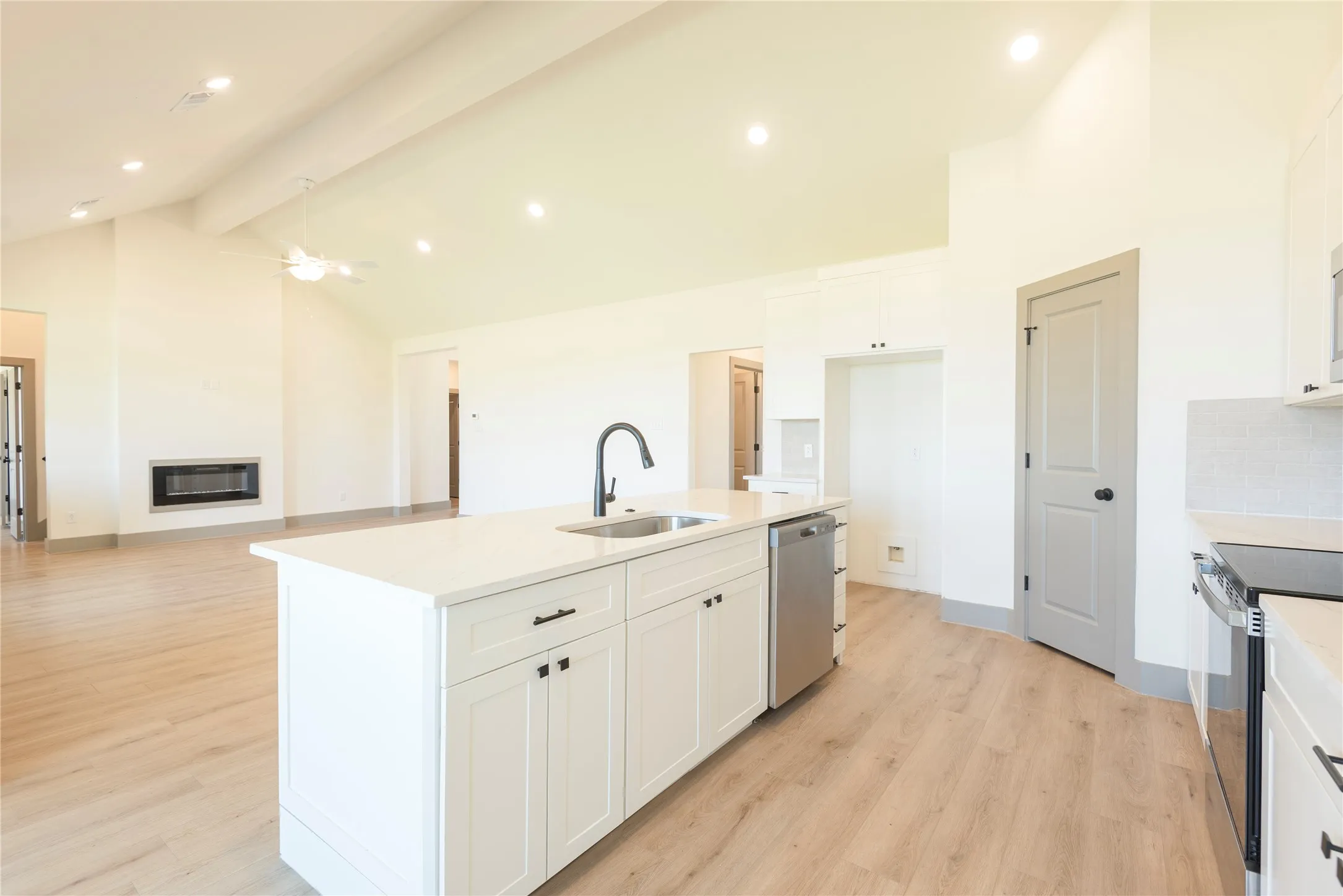 Single Family Residence For Sale in Collin County , 1518 Wilson Way, Princeton, Texas 75407, 4 Bedroom, 3 Bathroom, 2 Garage spaces, 2,520 Sqft, built in 2025, Price $548,500, mls#21356769, Real Estate Agent in Princeton, Homes For Sale in Collin county, Homes For Sale in Princeton, Realtor in Princeton Texas, Real Estate Brokerage Independent Realty Texas, Luminita Cordes Realtor