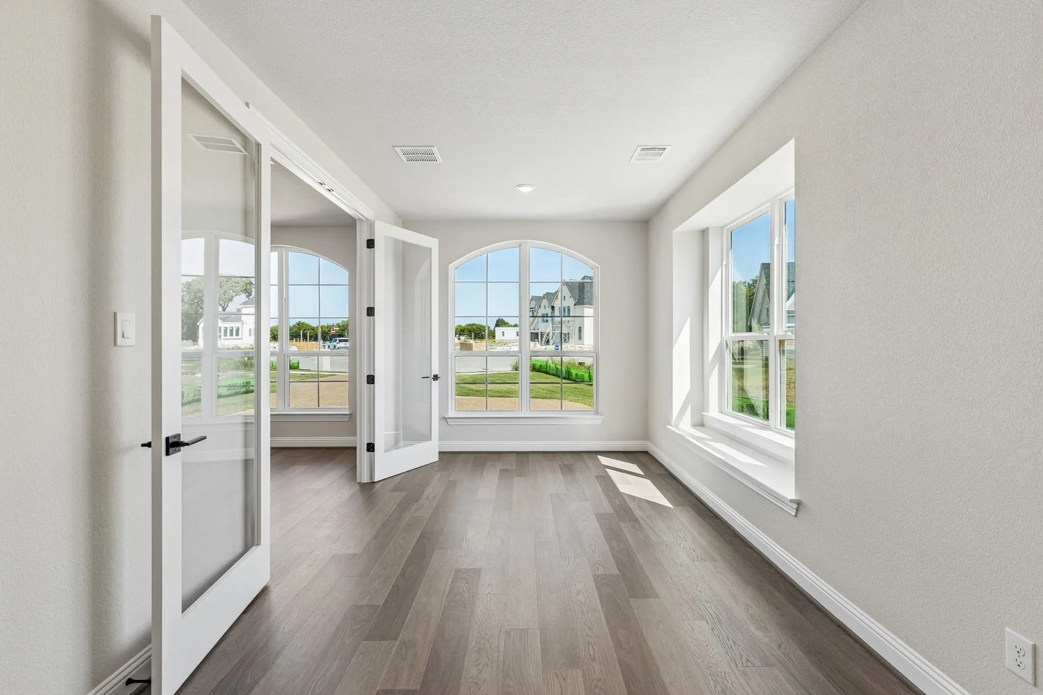 Single Family Residence For Sale in Rockwall County , 2316 Favour Court, Heath, Texas 75126, 5 Bedroom, 4 Bathroom, 2 Garage spaces, 4,633 Sqft, built in 2026, mls#21356925, Real Estate Agent in Heath, Homes For Sale in Rockwall county, Homes For Sale in Heath, Realtor in Heath Texas, Real Estate Brokerage Independent Realty Texas, Luminita Cordes Realtor