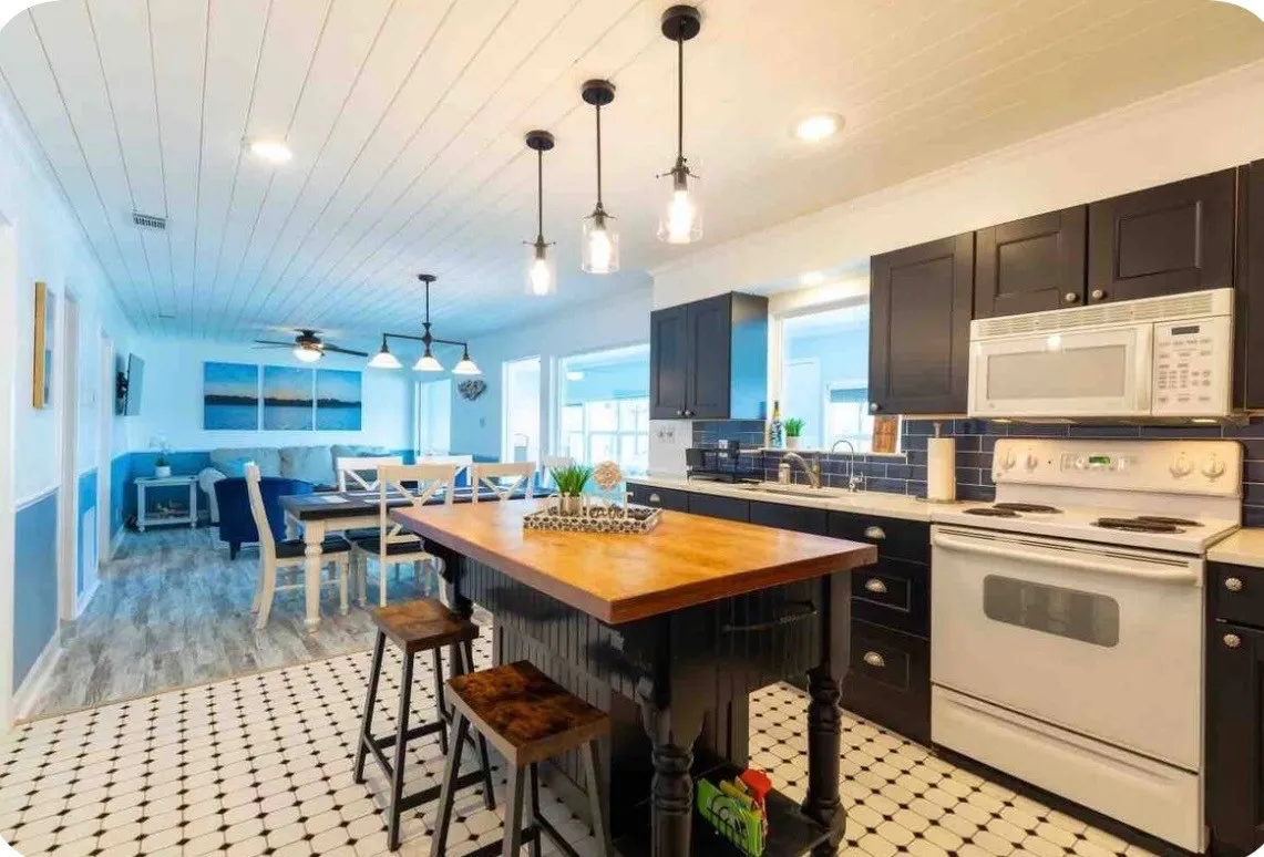 Single Family Residence For Rent in Henderson County , 224 Pinoak Drive, Mabank, Texas 75156, 2 Bedroom, 2 Bathroom, Garage spaces, 1,188 Sqft, built in 1982, mls#21355780, Real Estate Agent in Mabank, Homes For Rent in Henderson county, Homes For Rent in Mabank, Realtor in Mabank Texas, Real Estate Brokerage Independent Realty Texas, Luminita Cordes Realtor