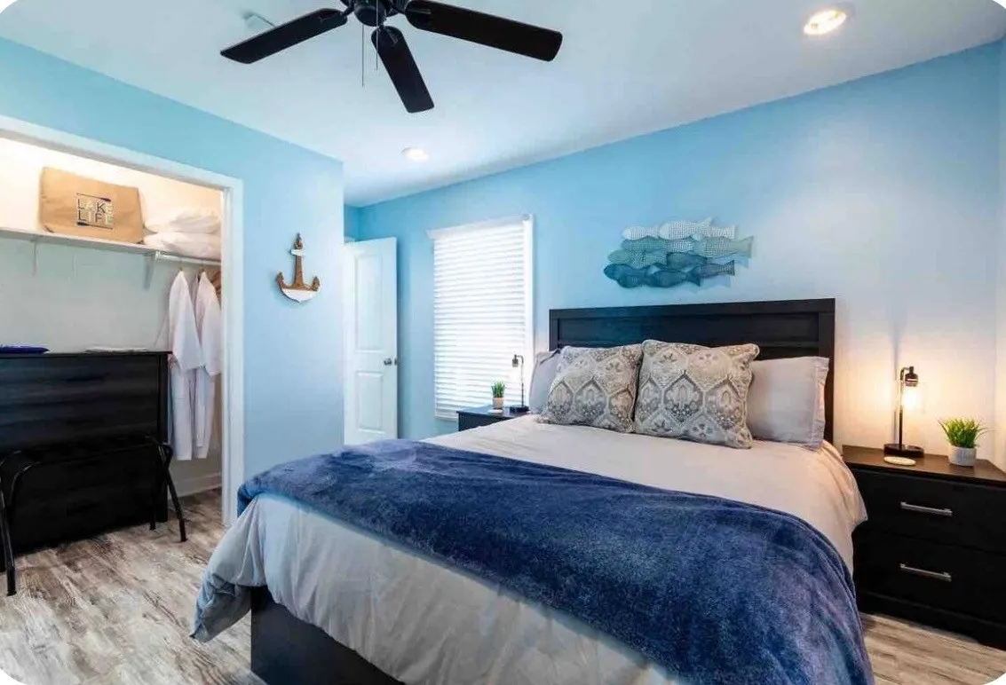 Single Family Residence For Rent in Henderson County , 224 Pinoak Drive, Mabank, Texas 75156, 2 Bedroom, 2 Bathroom, Garage spaces, 1,188 Sqft, built in 1982, mls#21355780, Real Estate Agent in Mabank, Homes For Rent in Henderson county, Homes For Rent in Mabank, Realtor in Mabank Texas, Real Estate Brokerage Independent Realty Texas, Luminita Cordes Realtor