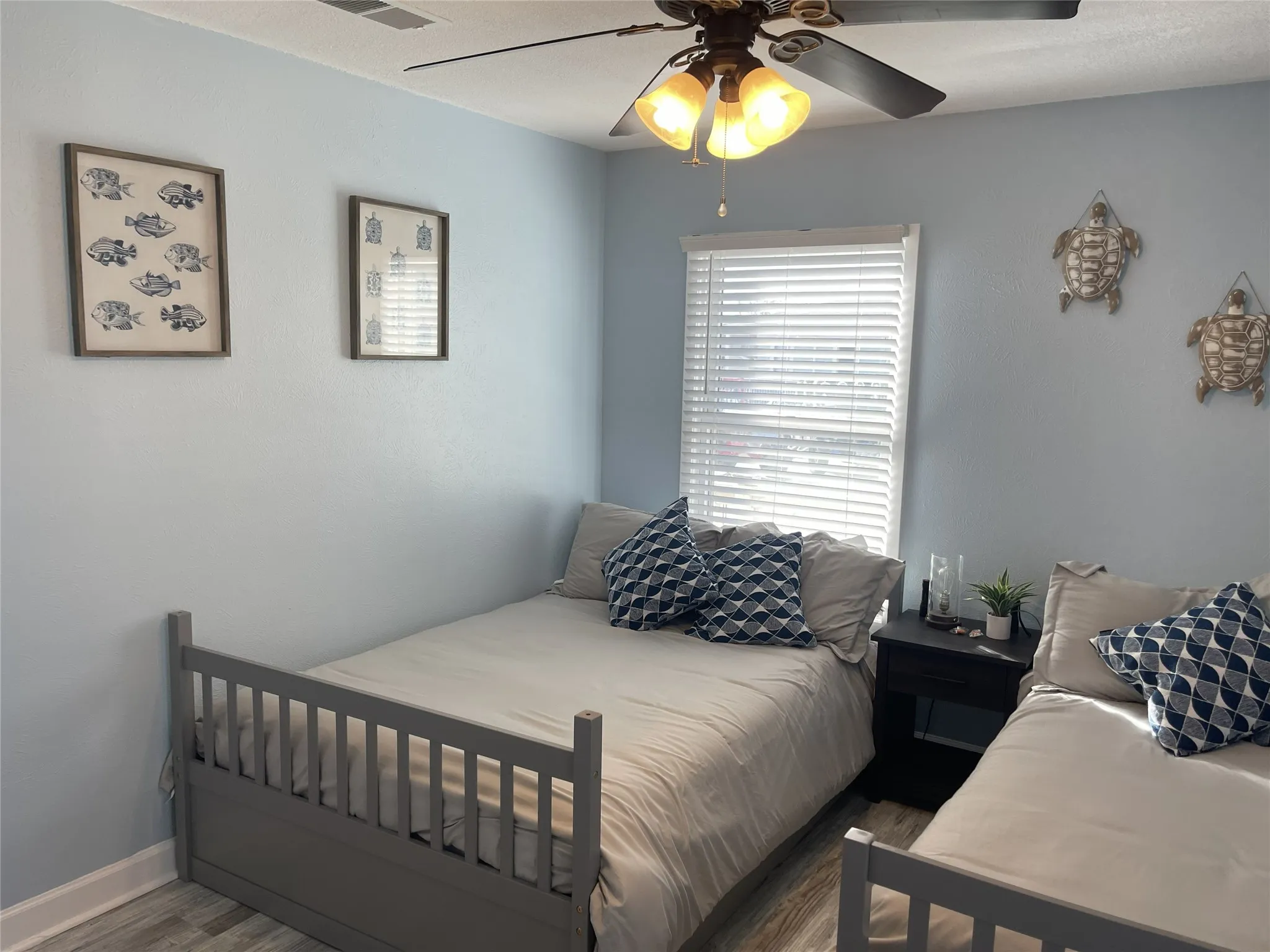 Single Family Residence For Rent in Henderson County , 224 Pinoak Drive, Mabank, Texas 75156, 2 Bedroom, 2 Bathroom, Garage spaces, 1,188 Sqft, built in 1982, mls#21355780, Real Estate Agent in Mabank, Homes For Rent in Henderson county, Homes For Rent in Mabank, Realtor in Mabank Texas, Real Estate Brokerage Independent Realty Texas, Luminita Cordes Realtor