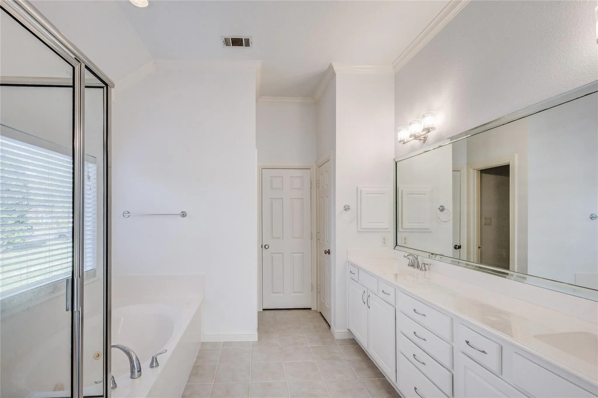 Single Family Residence For Sale in Collin County , 1009 Muir Woods Drive, Allen, Texas 75002, 4 Bedroom, 2 Bathroom, 2 Garage spaces, 2,318 Sqft, built in 2003, mls#21356565, Real Estate Agent in Allen, Homes For Sale in Collin county, Homes For Sale in Allen, Realtor in Allen Texas, Real Estate Brokerage Independent Realty Texas, Luminita Cordes Realtor
