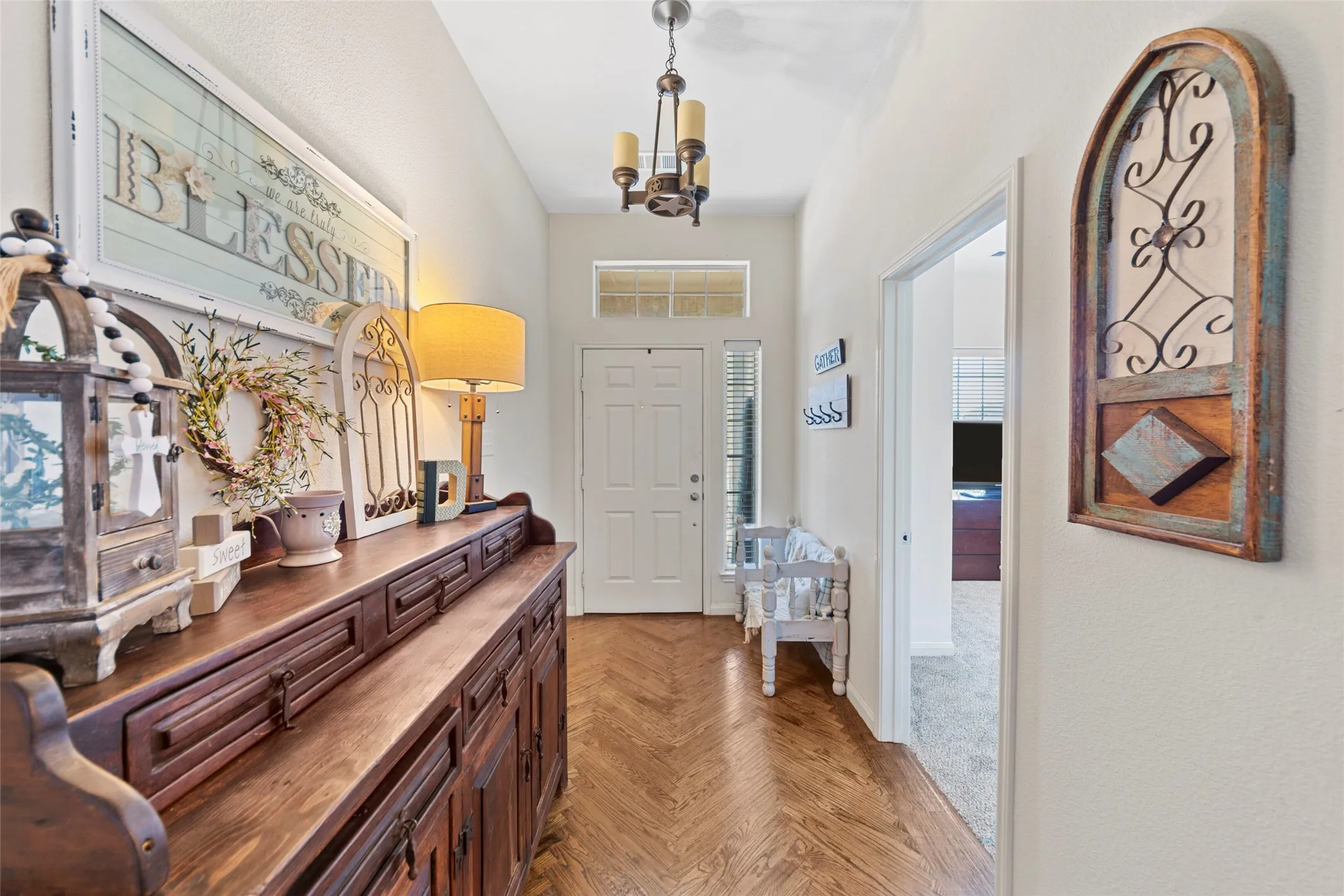 Single Family Residence For Rent in Collin County , 201 Mill Street, Anna, Texas 75409, 4 Bedroom, 2 Bathroom, 2 Garage spaces, 2,095 Sqft, built in 2013, mls#21356939, Real Estate Agent in Anna, Homes For Rent in Collin county, Homes For Rent in Anna, Realtor in Anna Texas, Real Estate Brokerage Independent Realty Texas, Luminita Cordes Realtor