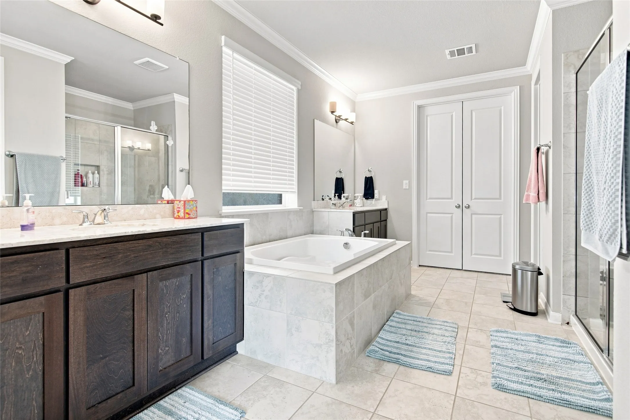 Single Family Residence For Sale in Denton County , 2913 Sundial Lane, Northlake, Texas 76247, 3 Bedroom, 3 Bathroom, 3 Garage spaces, 2,518 Sqft, built in 2020, mls#21356952, Real Estate Agent in Northlake, Homes For Sale in Denton county, Homes For Sale in Northlake, Realtor in Northlake Texas, Real Estate Brokerage Independent Realty Texas, Luminita Cordes Realtor
