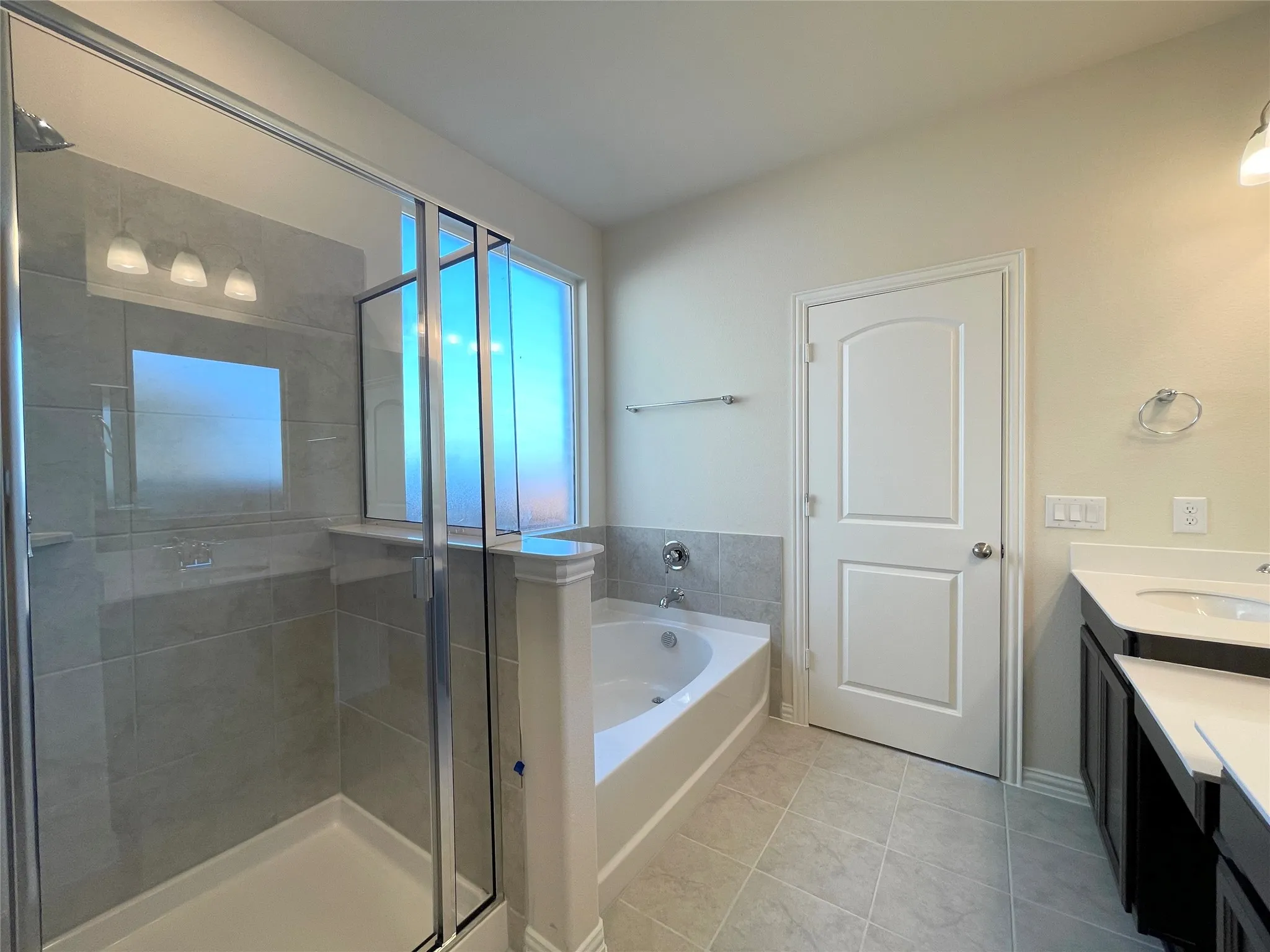 Single Family Residence For Rent in Collin County , 1905 Nelson Street, Anna, Texas 75409, 5 Bedroom, 4 Bathroom, 2 Garage spaces, 3,071 Sqft, built in 2022, mls#21356911, Real Estate Agent in Anna, Homes For Rent in Collin county, Homes For Rent in Anna, Realtor in Anna Texas, Real Estate Brokerage Independent Realty Texas, Luminita Cordes Realtor