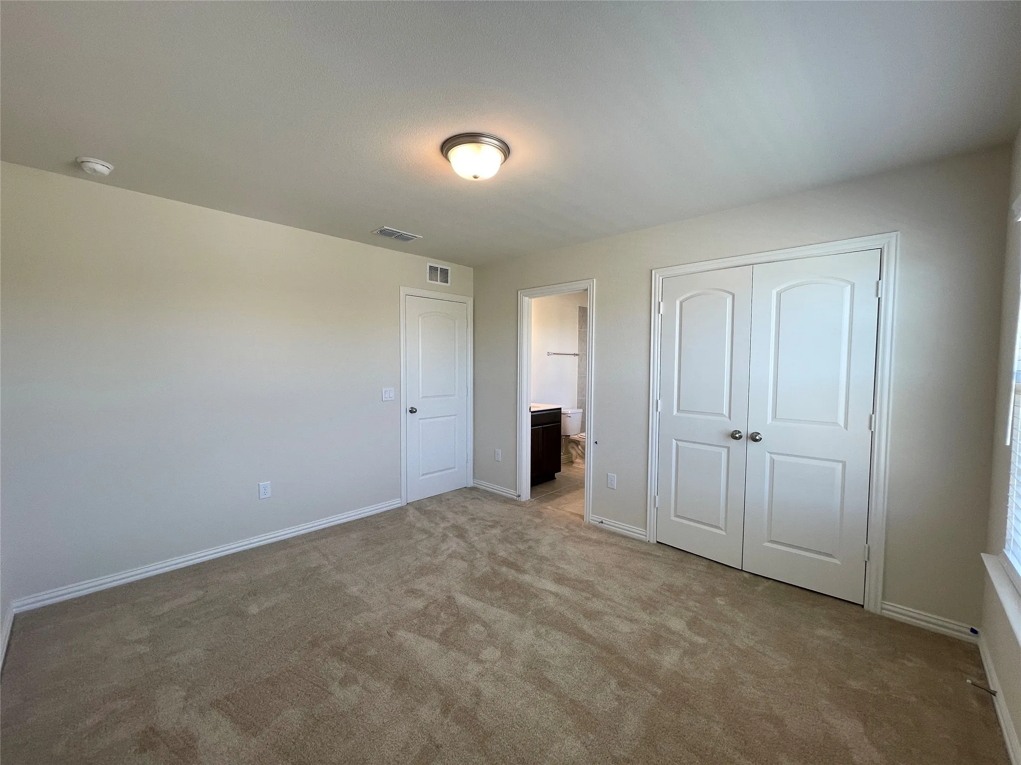 Upstairs In-Law Suite has attached Bath