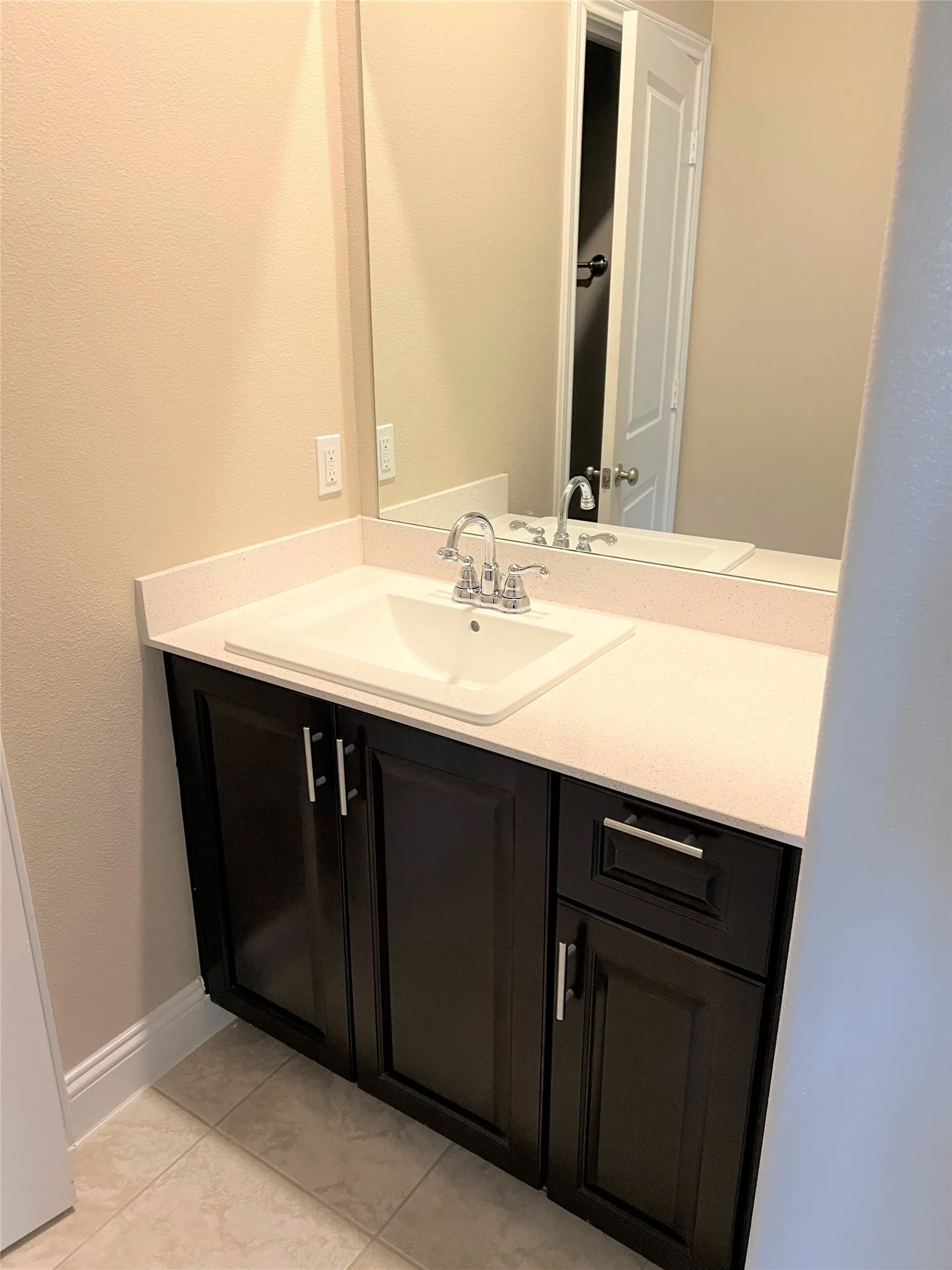 Single Family Residence For Rent in Collin County , 15779 Mossy Oak Lane, Frisco, Texas 75035, 5 Bedroom, 4 Bathroom, 2 Garage spaces, 2,633 Sqft, built in 2021, mls#21356957, Real Estate Agent in Frisco, Homes For Rent in Collin county, Homes For Rent in Frisco, Realtor in Frisco Texas, Real Estate Brokerage Independent Realty Texas, Luminita Cordes Realtor