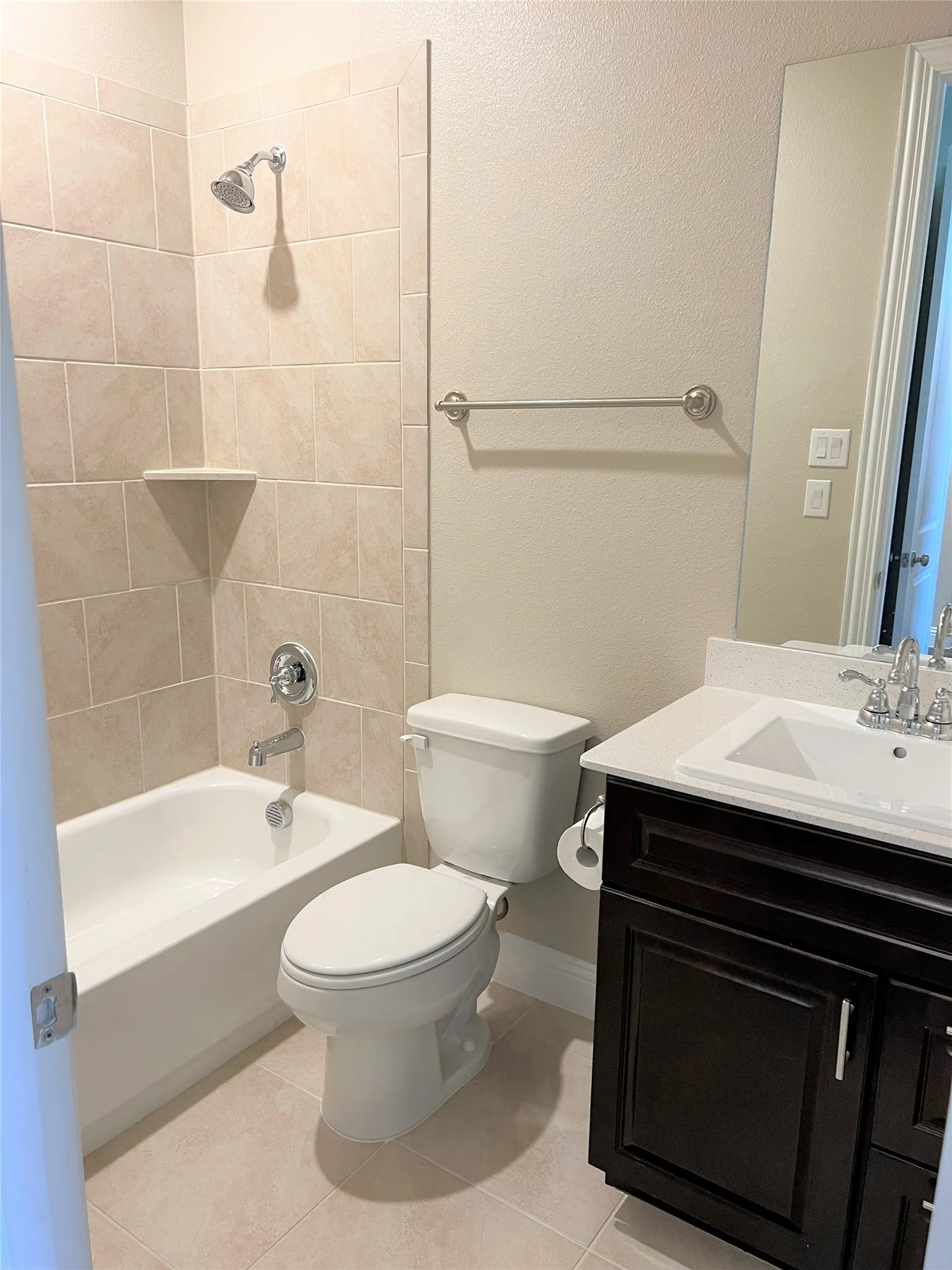 Single Family Residence For Rent in Collin County , 15779 Mossy Oak Lane, Frisco, Texas 75035, 5 Bedroom, 4 Bathroom, 2 Garage spaces, 2,633 Sqft, built in 2021, mls#21356957, Real Estate Agent in Frisco, Homes For Rent in Collin county, Homes For Rent in Frisco, Realtor in Frisco Texas, Real Estate Brokerage Independent Realty Texas, Luminita Cordes Realtor