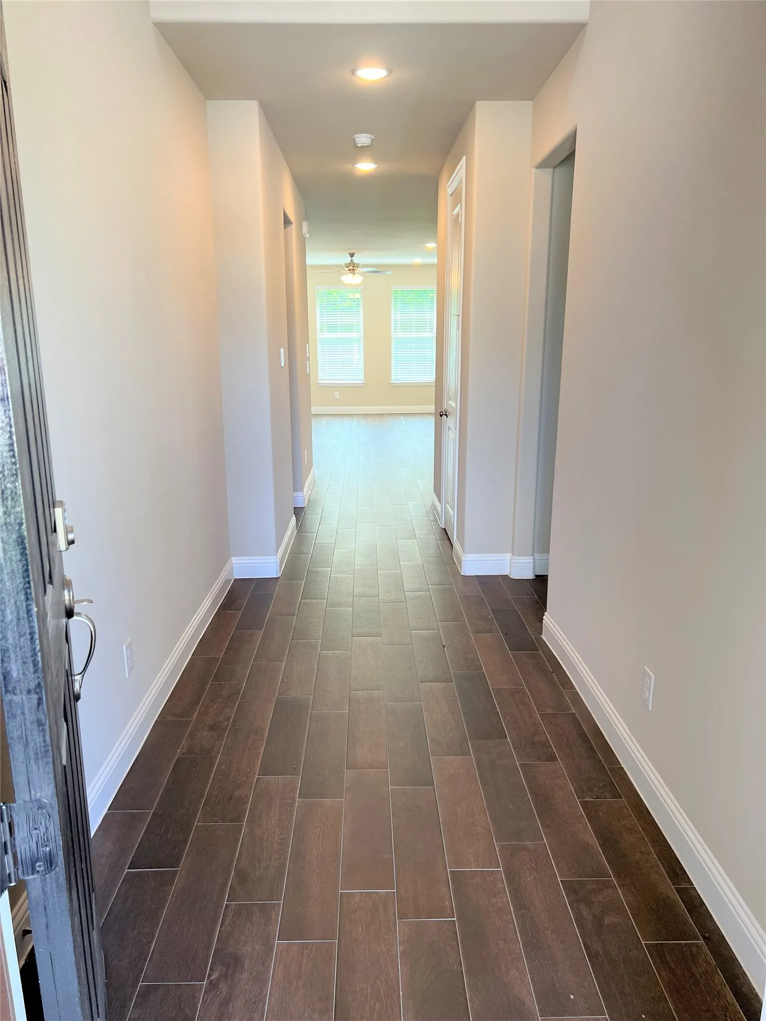 Single Family Residence For Rent in Collin County , 15779 Mossy Oak Lane, Frisco, Texas 75035, 5 Bedroom, 4 Bathroom, 2 Garage spaces, 2,633 Sqft, built in 2021, mls#21356957, Real Estate Agent in Frisco, Homes For Rent in Collin county, Homes For Rent in Frisco, Realtor in Frisco Texas, Real Estate Brokerage Independent Realty Texas, Luminita Cordes Realtor