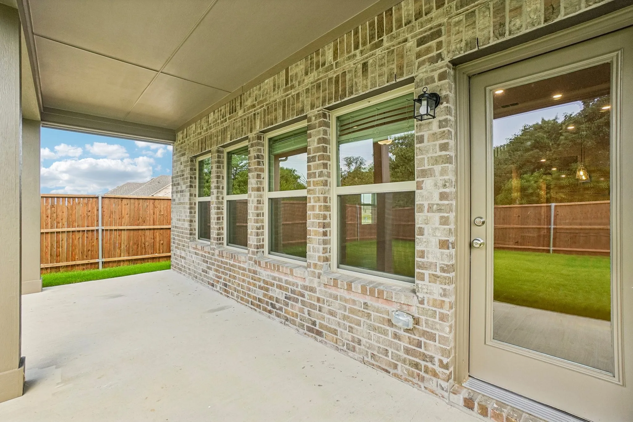 Single Family Residence For Sale in Denton County , 3205 Royal Forest Drive, Denton, Texas 76208, 4 Bedroom, 4 Bathroom, 2 Garage spaces, 2,733 Sqft, built in 2026, mls#21345752, Real Estate Agent in Denton, Homes For Sale in Denton county, Homes For Sale in Denton, Realtor in Denton Texas, Real Estate Brokerage Independent Realty Texas, Luminita Cordes Realtor