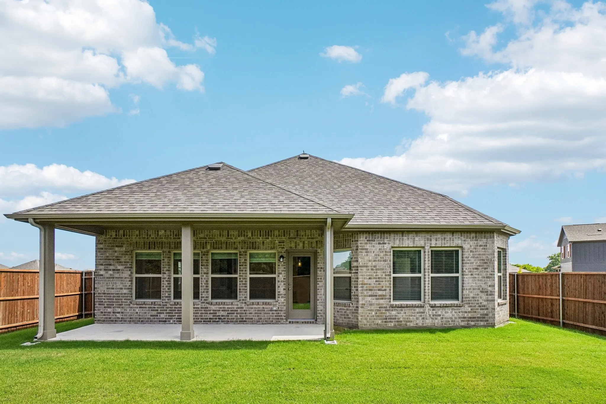 Single Family Residence For Sale in Denton County , 3205 Royal Forest Drive, Denton, Texas 76208, 4 Bedroom, 4 Bathroom, 2 Garage spaces, 2,733 Sqft, built in 2026, mls#21345752, Real Estate Agent in Denton, Homes For Sale in Denton county, Homes For Sale in Denton, Realtor in Denton Texas, Real Estate Brokerage Independent Realty Texas, Luminita Cordes Realtor