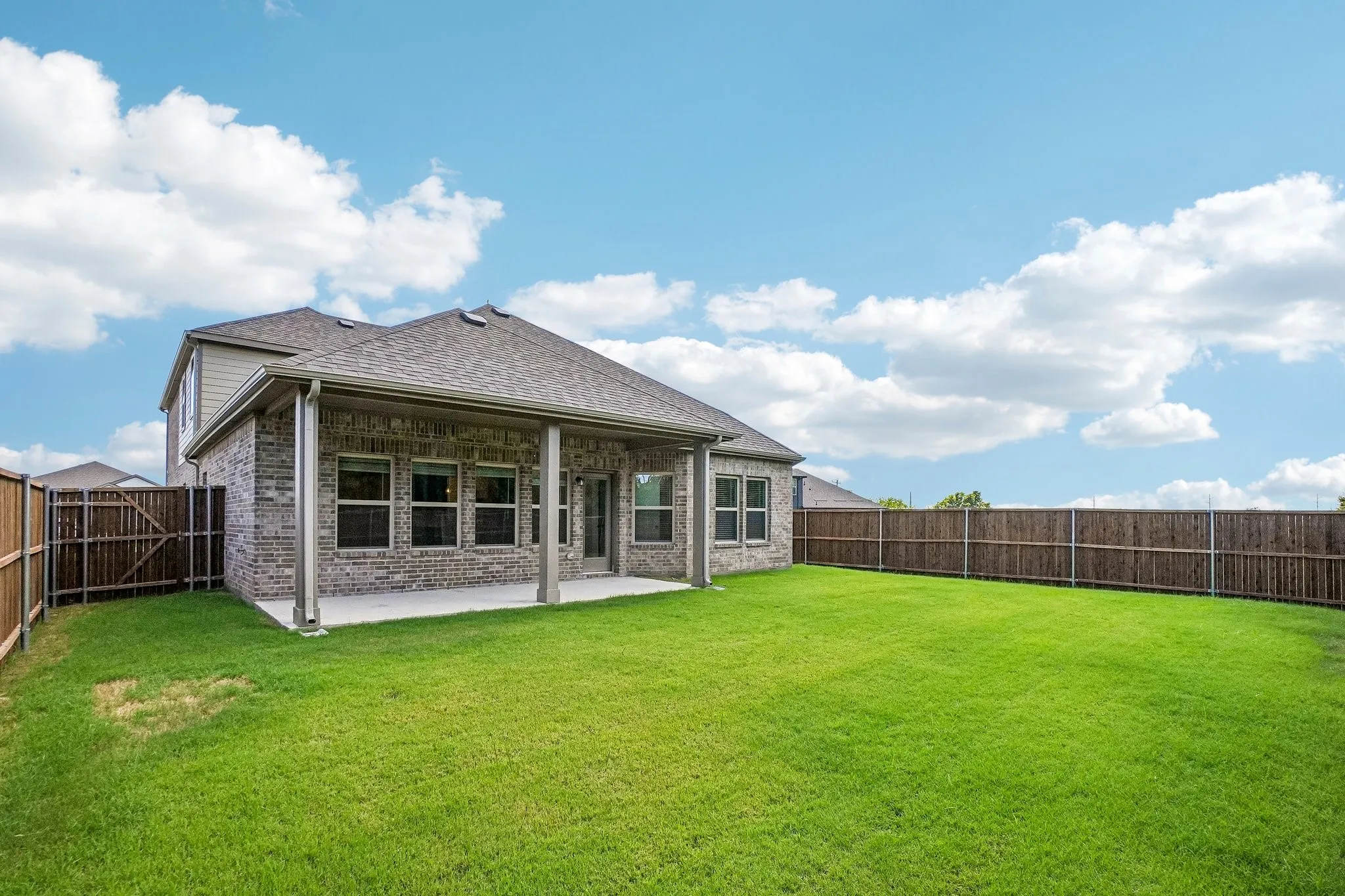 Single Family Residence For Sale in Denton County , 3205 Royal Forest Drive, Denton, Texas 76208, 4 Bedroom, 4 Bathroom, 2 Garage spaces, 2,733 Sqft, built in 2026, mls#21345752, Real Estate Agent in Denton, Homes For Sale in Denton county, Homes For Sale in Denton, Realtor in Denton Texas, Real Estate Brokerage Independent Realty Texas, Luminita Cordes Realtor