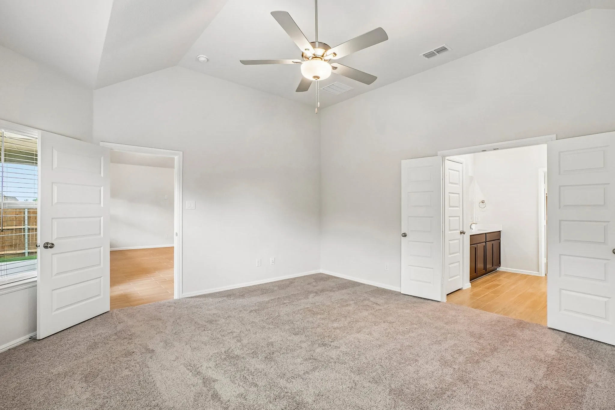 Single Family Residence For Sale in Denton County , 3205 Royal Forest Drive, Denton, Texas 76208, 4 Bedroom, 4 Bathroom, 2 Garage spaces, 2,733 Sqft, built in 2026, mls#21345752, Real Estate Agent in Denton, Homes For Sale in Denton county, Homes For Sale in Denton, Realtor in Denton Texas, Real Estate Brokerage Independent Realty Texas, Luminita Cordes Realtor