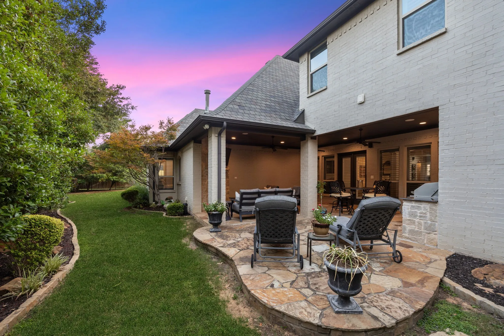 Single Family Residence For Sale in Tarrant County , 900 Aspen Ridge Drive, Southlake, Texas 76092, 4 Bedroom, 4 Bathroom, 3 Garage spaces, 4,224 Sqft, built in 2009, mls#21350986, Real Estate Agent in Southlake, Homes For Sale in Tarrant county, Homes For Sale in Southlake, Realtor in Southlake Texas, Real Estate Brokerage Independent Realty Texas, Luminita Cordes Realtor