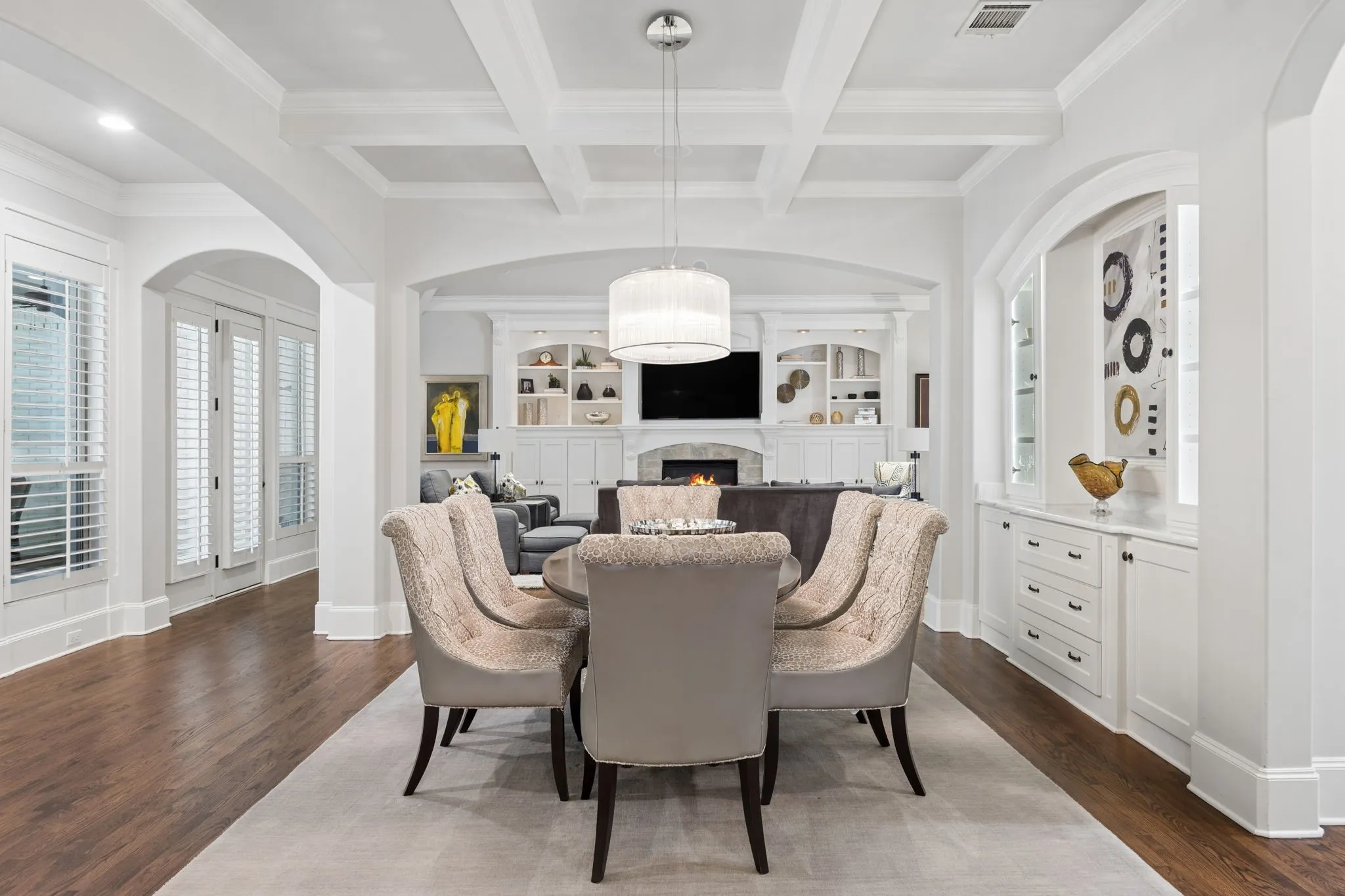 Single Family Residence For Sale in Tarrant County , 900 Aspen Ridge Drive, Southlake, Texas 76092, 4 Bedroom, 4 Bathroom, 3 Garage spaces, 4,224 Sqft, built in 2009, mls#21350986, Real Estate Agent in Southlake, Homes For Sale in Tarrant county, Homes For Sale in Southlake, Realtor in Southlake Texas, Real Estate Brokerage Independent Realty Texas, Luminita Cordes Realtor