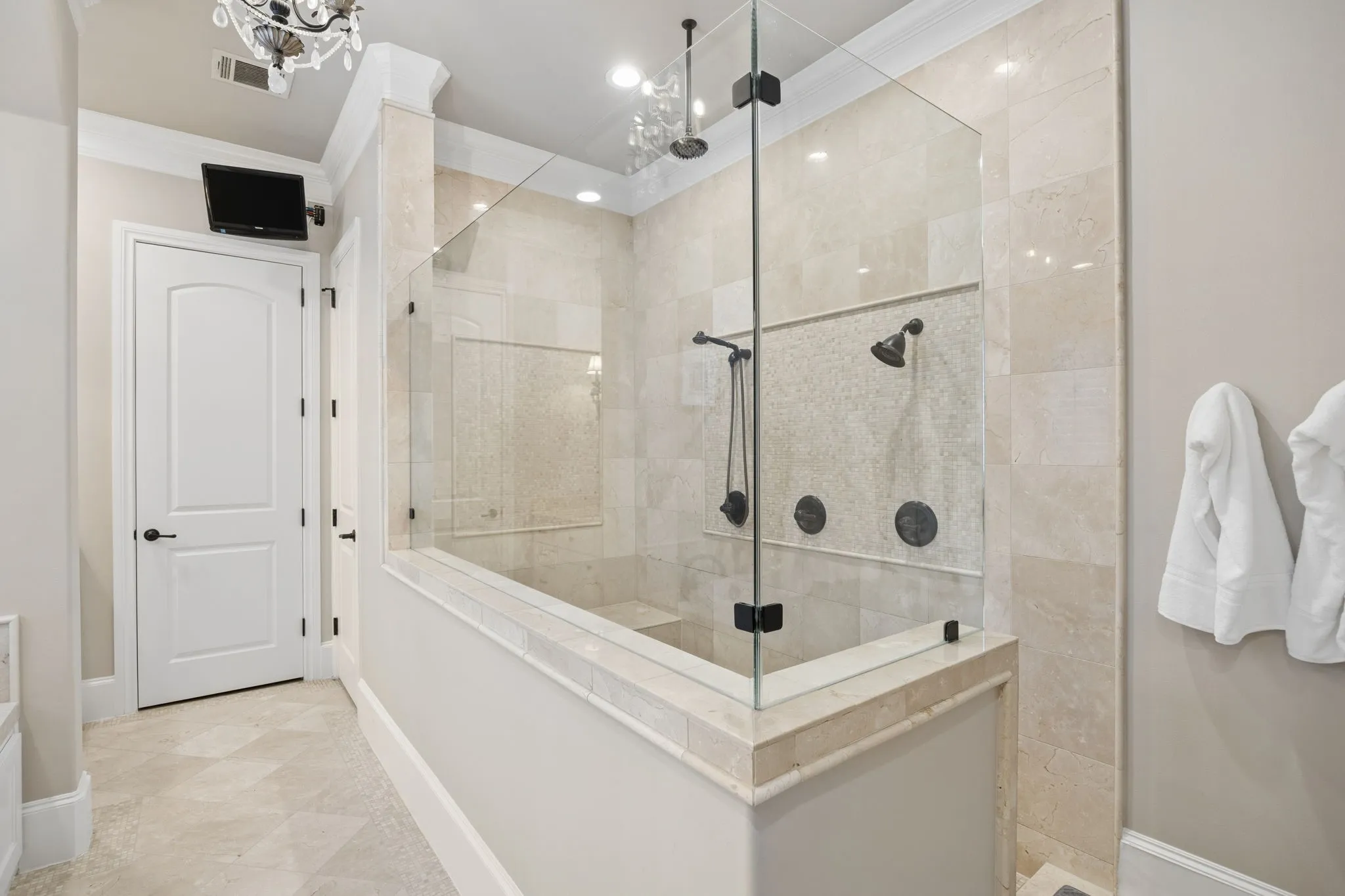 Single Family Residence For Sale in Tarrant County , 900 Aspen Ridge Drive, Southlake, Texas 76092, 4 Bedroom, 4 Bathroom, 3 Garage spaces, 4,224 Sqft, built in 2009, mls#21350986, Real Estate Agent in Southlake, Homes For Sale in Tarrant county, Homes For Sale in Southlake, Realtor in Southlake Texas, Real Estate Brokerage Independent Realty Texas, Luminita Cordes Realtor