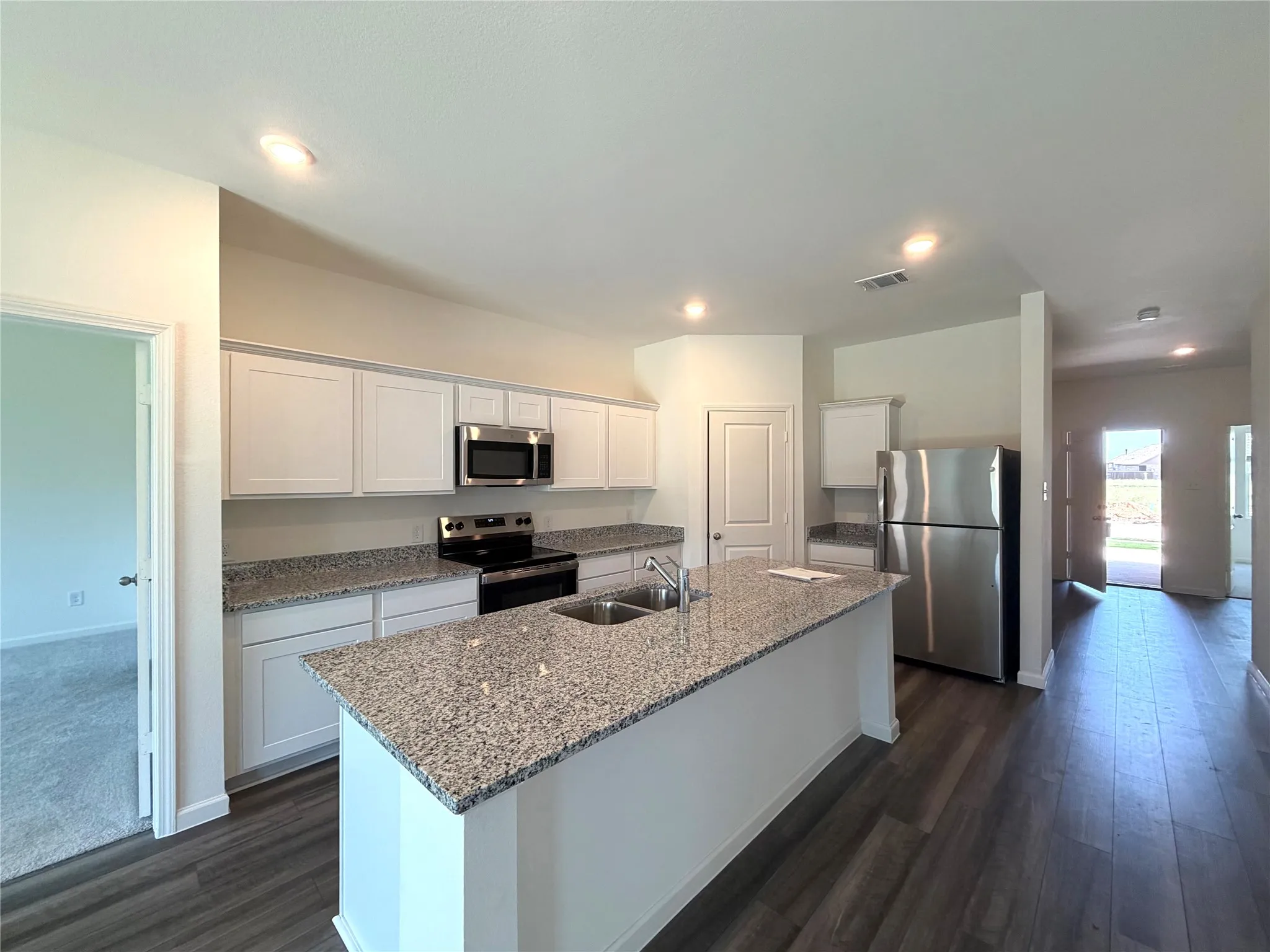 Single Family Residence For Rent in Kaufman County , 1246 Lambert Lane, Forney, Texas 75126, 4 Bedroom, 2 Bathroom, 2 Garage spaces, 1,827 Sqft, built in 2026, mls#21356958, Real Estate Agent in Forney, Homes For Rent in Kaufman county, Homes For Rent in Forney, Realtor in Forney Texas, Real Estate Brokerage Independent Realty Texas, Luminita Cordes Realtor