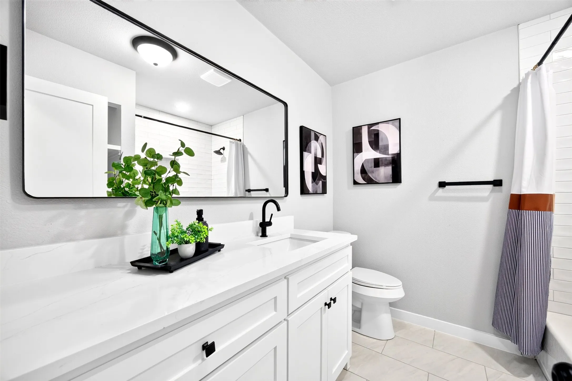 Single Family Residence For Sale in Dallas County , 3229 Brook Glen Drive, Garland, Texas 75044, 4 Bedroom, 2 Bathroom, 2 Garage spaces, 1,485 Sqft, built in 1975, mls#21355815, Real Estate Agent in Garland, Homes For Sale in Dallas county, Homes For Sale in Garland, Realtor in Garland Texas, Real Estate Brokerage Independent Realty Texas, Luminita Cordes Realtor