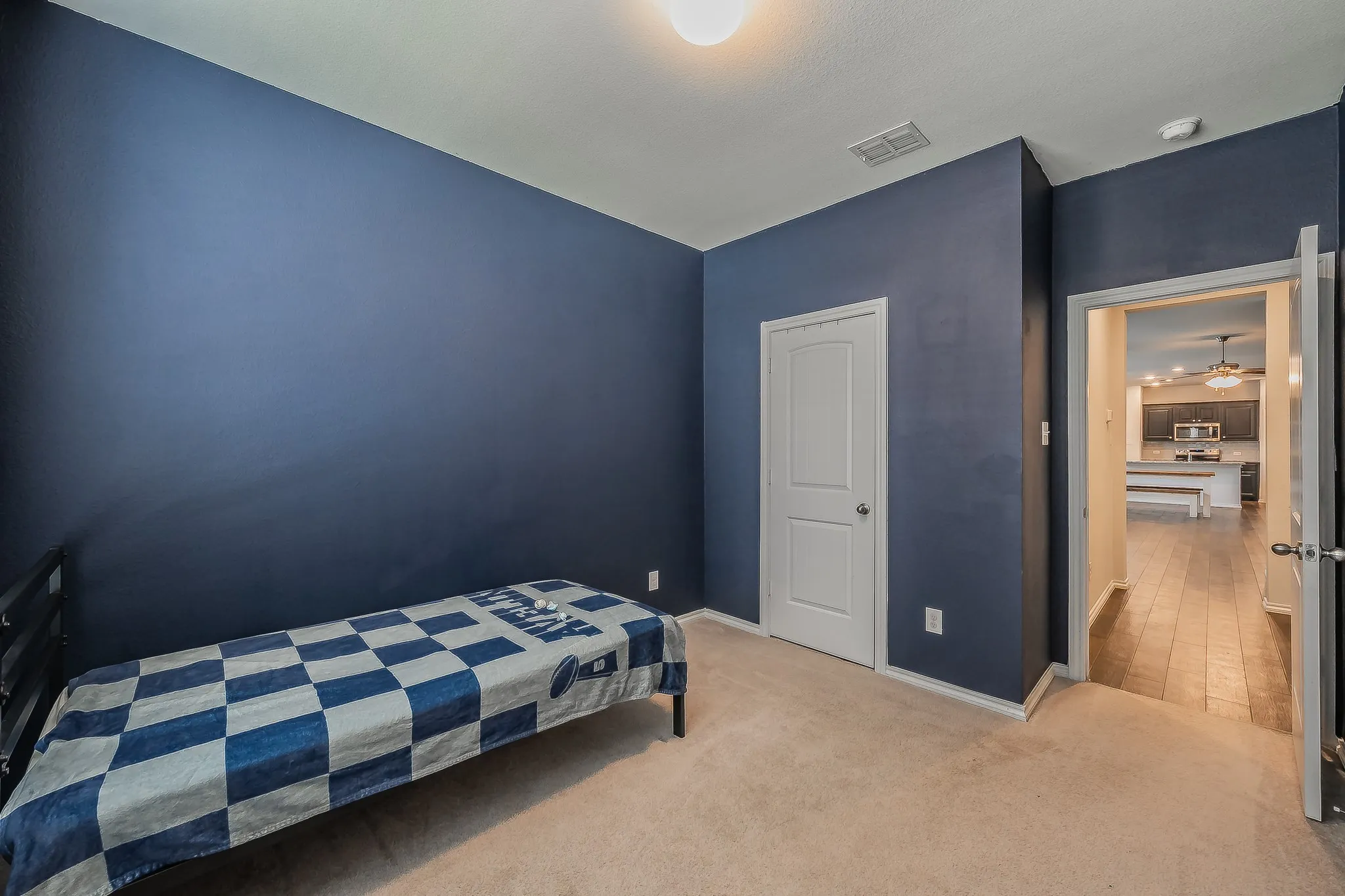 Single Family Residence For Rent in Denton County , 561 Concho Street, Aubrey, Texas 76227, 3 Bedroom, 2 Bathroom, 2 Garage spaces, 1,455 Sqft, built in 2020, mls#21352655, Real Estate Agent in Aubrey, Homes For Rent in Denton county, Homes For Rent in Aubrey, Realtor in Aubrey Texas, Real Estate Brokerage Independent Realty Texas, Luminita Cordes Realtor