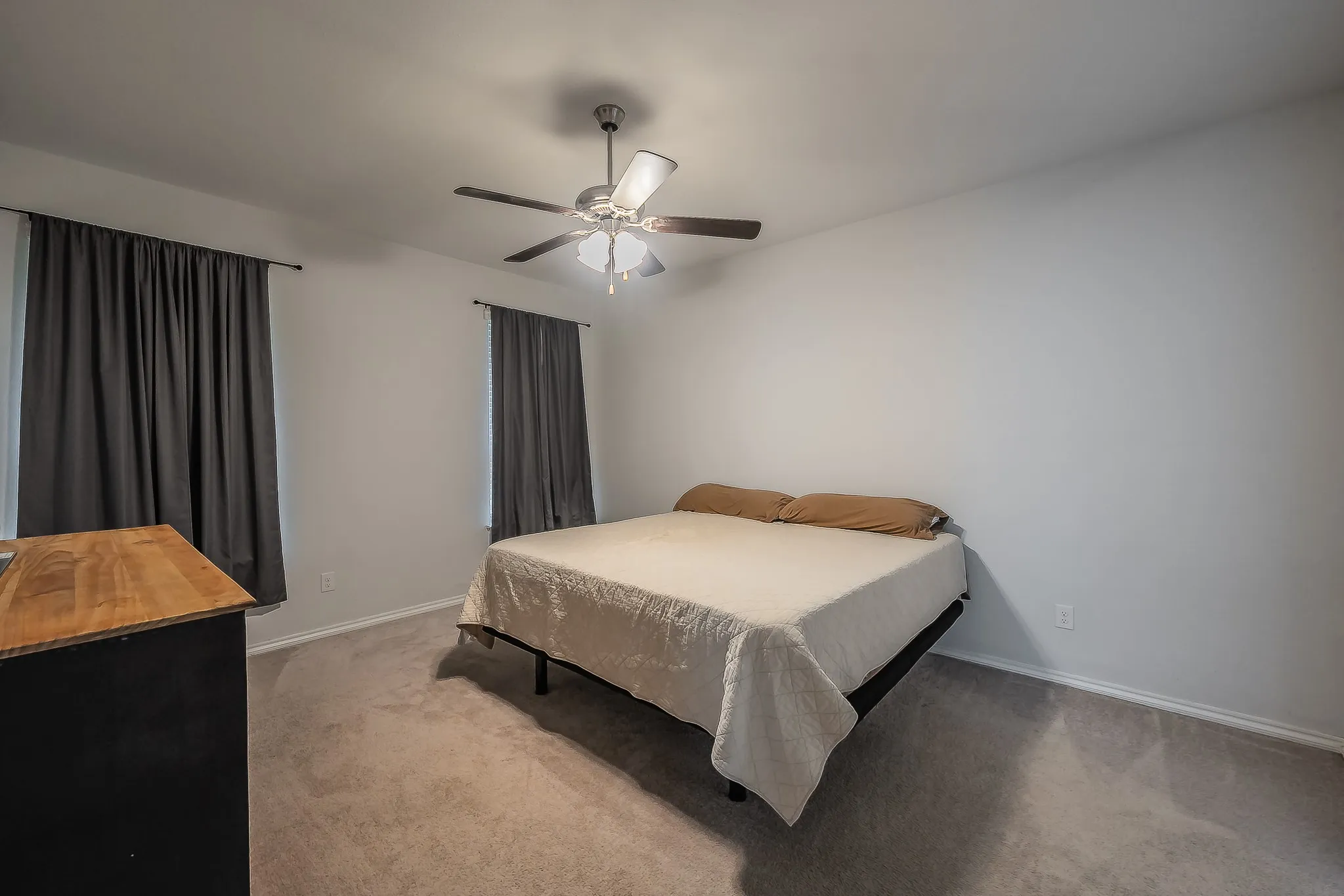 Single Family Residence For Rent in Denton County , 561 Concho Street, Aubrey, Texas 76227, 3 Bedroom, 2 Bathroom, 2 Garage spaces, 1,455 Sqft, built in 2020, mls#21352655, Real Estate Agent in Aubrey, Homes For Rent in Denton county, Homes For Rent in Aubrey, Realtor in Aubrey Texas, Real Estate Brokerage Independent Realty Texas, Luminita Cordes Realtor