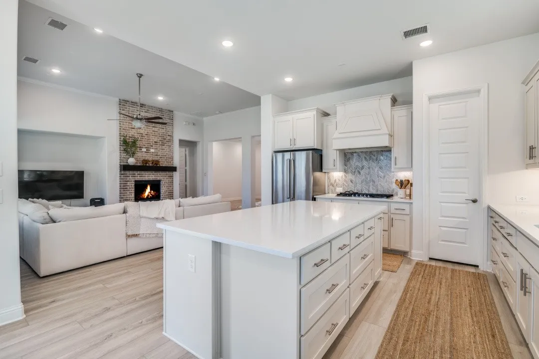 Single Family Residence For Sale in Rockwall County , 1721 Gem Drive, Rockwall, Texas 75087, 4 Bedroom, 3 Bathroom, 2 Garage spaces, 2,762 Sqft, built in 2023, mls#21356993, Real Estate Agent in Rockwall, Homes For Sale in Rockwall county, Homes For Sale in Rockwall, Realtor in Rockwall Texas, Real Estate Brokerage Independent Realty Texas, Luminita Cordes Realtor