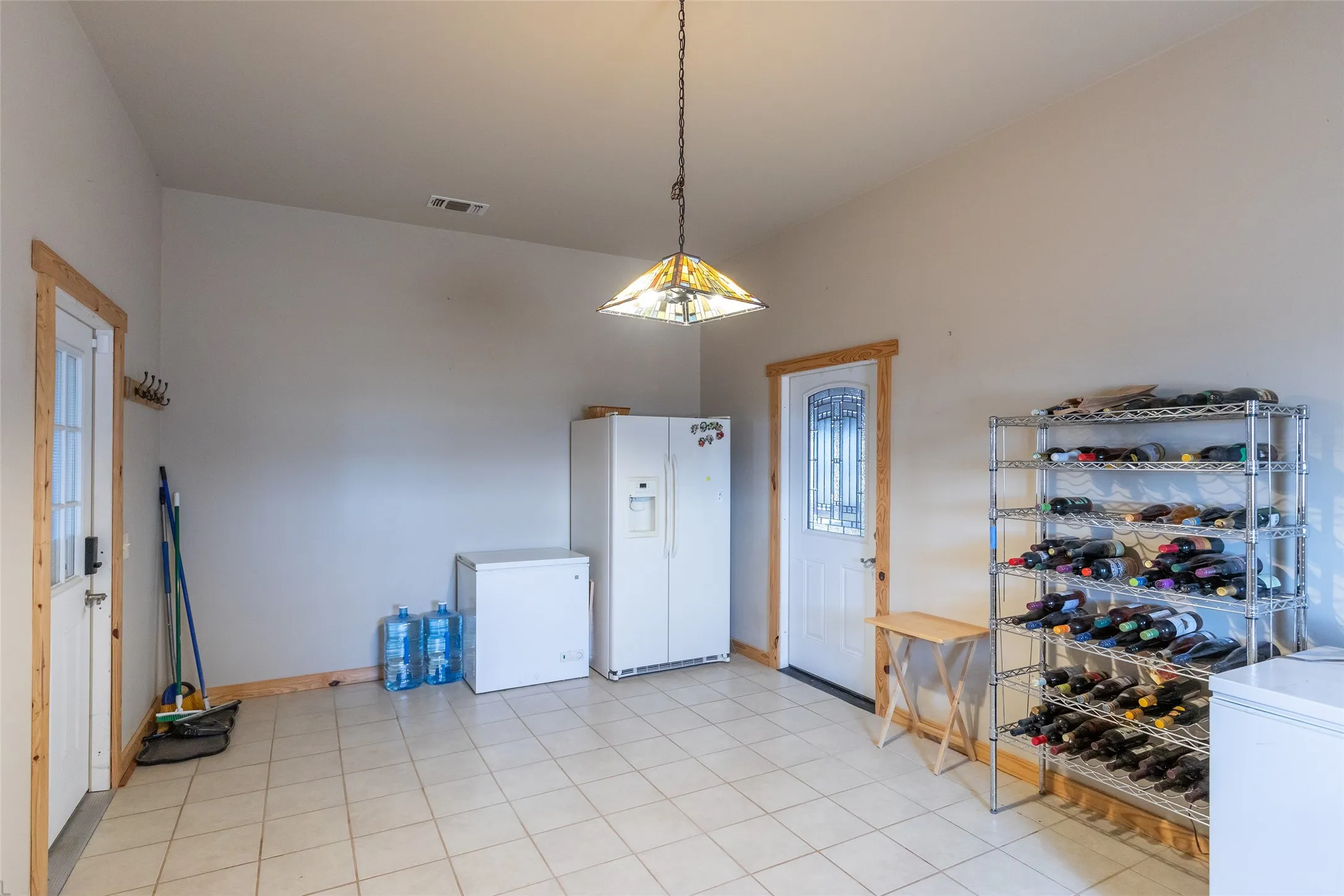 Single Family Residence For Sale in Fisher County , 128 FM 1657, Rotan, Texas 79546, 5 Bedroom, 3 Bathroom, 2 Garage spaces, 5,969 Sqft, built in 2008, mls#21352609, Real Estate Agent in Rotan, Homes For Sale in Fisher county, Homes For Sale in Rotan, Realtor in Rotan Texas, Real Estate Brokerage Independent Realty Texas, Luminita Cordes Realtor