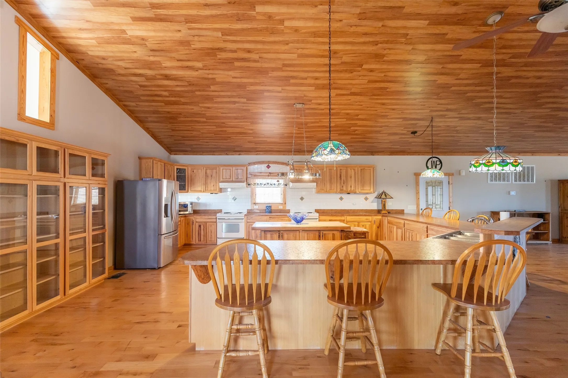 Single Family Residence For Sale in Fisher County , 128 FM 1657, Rotan, Texas 79546, 5 Bedroom, 3 Bathroom, 2 Garage spaces, 5,969 Sqft, built in 2008, mls#21352609, Real Estate Agent in Rotan, Homes For Sale in Fisher county, Homes For Sale in Rotan, Realtor in Rotan Texas, Real Estate Brokerage Independent Realty Texas, Luminita Cordes Realtor