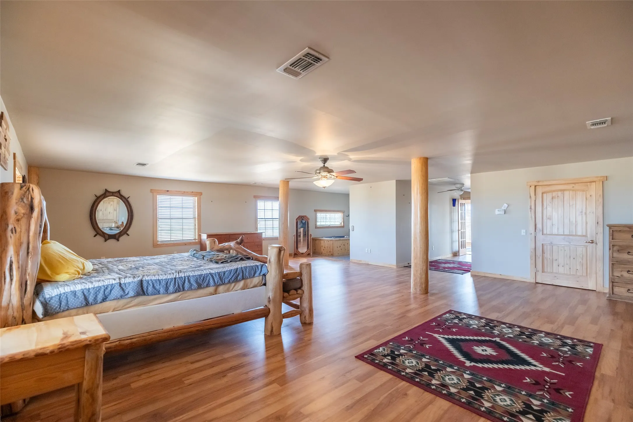 Single Family Residence For Sale in Fisher County , 128 FM 1657, Rotan, Texas 79546, 5 Bedroom, 3 Bathroom, 2 Garage spaces, 5,969 Sqft, built in 2008, mls#21352609, Real Estate Agent in Rotan, Homes For Sale in Fisher county, Homes For Sale in Rotan, Realtor in Rotan Texas, Real Estate Brokerage Independent Realty Texas, Luminita Cordes Realtor