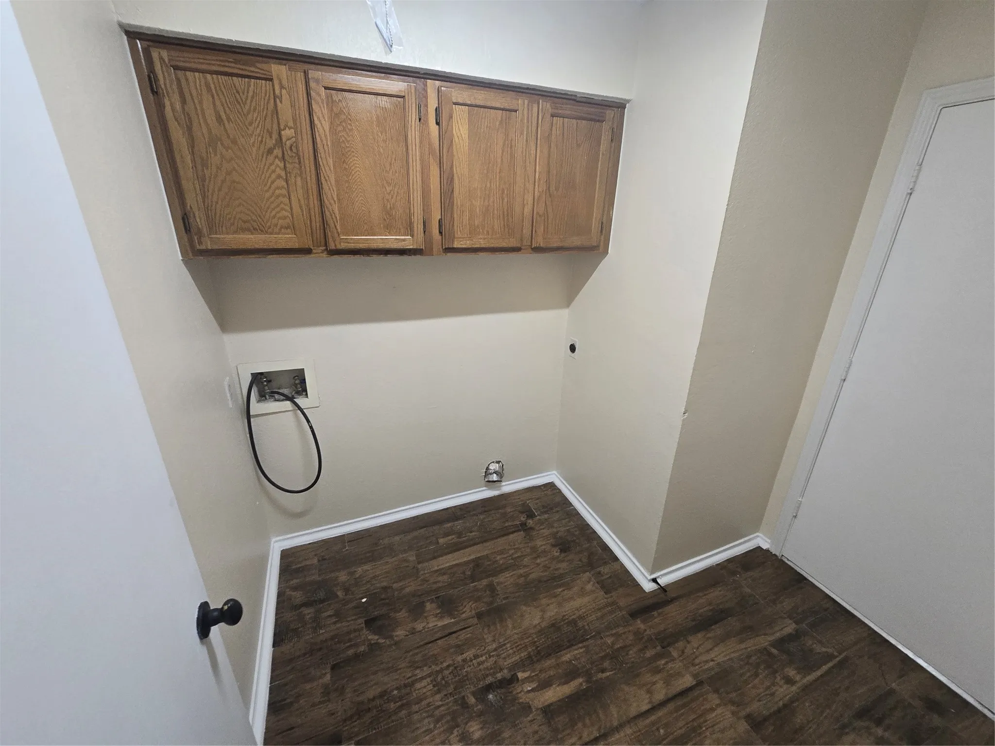 Single Family Residence For Rent in Tarrant County , 508 Tarragon Lane, Euless, Texas 76039, 3 Bedroom, 2 Bathroom, 2 Garage spaces, 1,434 Sqft, built in 1984, mls#21356810, Real Estate Agent in Euless, Homes For Rent in Tarrant county, Homes For Rent in Euless, Realtor in Euless Texas, Real Estate Brokerage Independent Realty Texas, Luminita Cordes Realtor