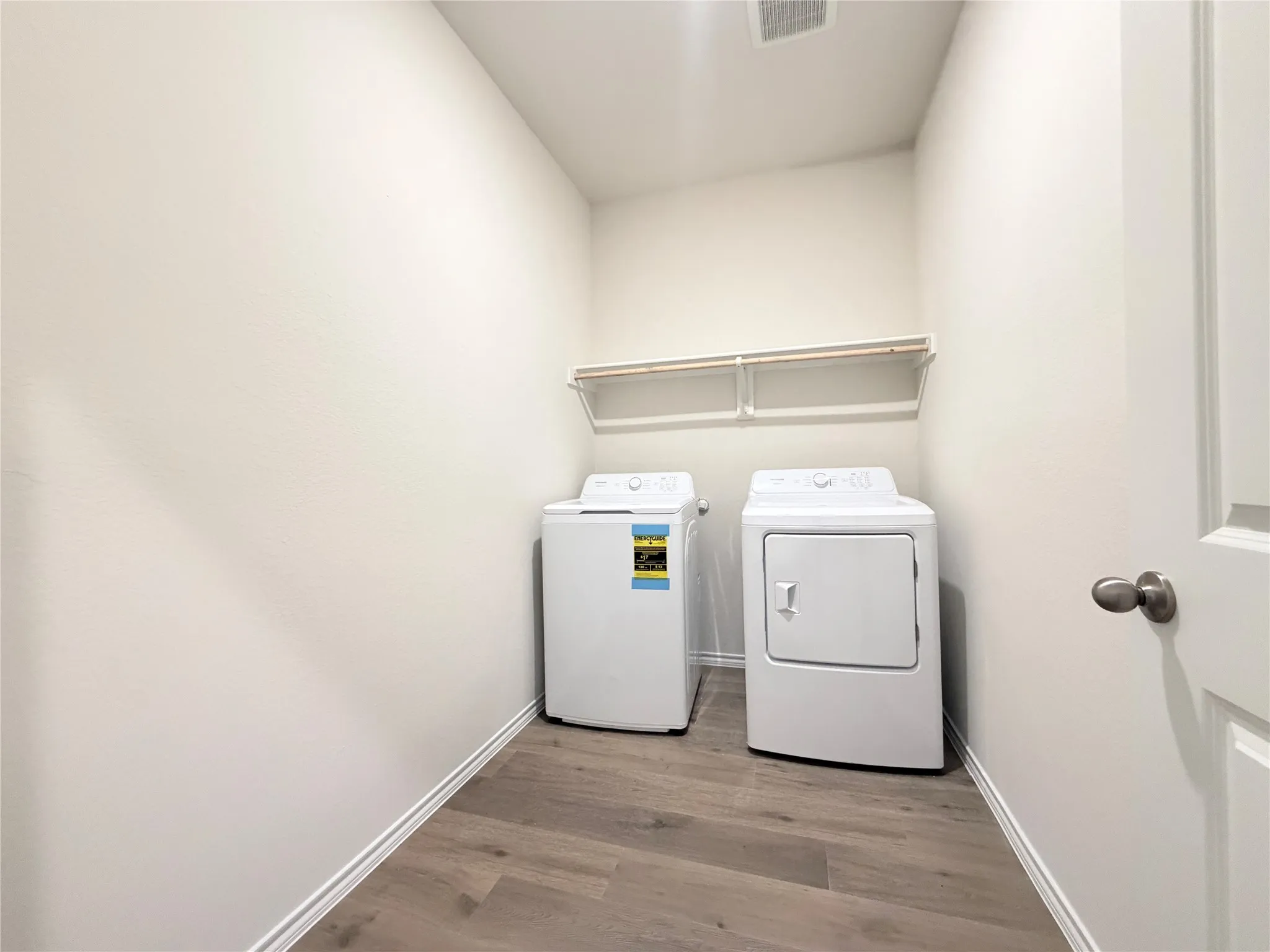 Single Family Residence For Rent in Hunt County , 617 Edge Hill Lane, Josephine, Texas 75135, 4 Bedroom, 3 Bathroom, 2 Garage spaces, 2,235 Sqft, built in 2026, mls#21357025, Real Estate Agent in Josephine, Homes For Rent in Hunt county, Homes For Rent in Josephine, Realtor in Josephine Texas, Real Estate Brokerage Independent Realty Texas, Luminita Cordes Realtor